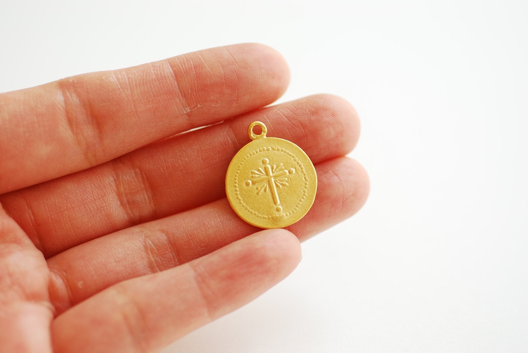 Round Cross Pendent- Vermeil Gold 18k Gold plated over 925 Sterling Silver, Religious Symbol, 18mm Disc, Christian Catholic Cross, 476 - HarperCrown