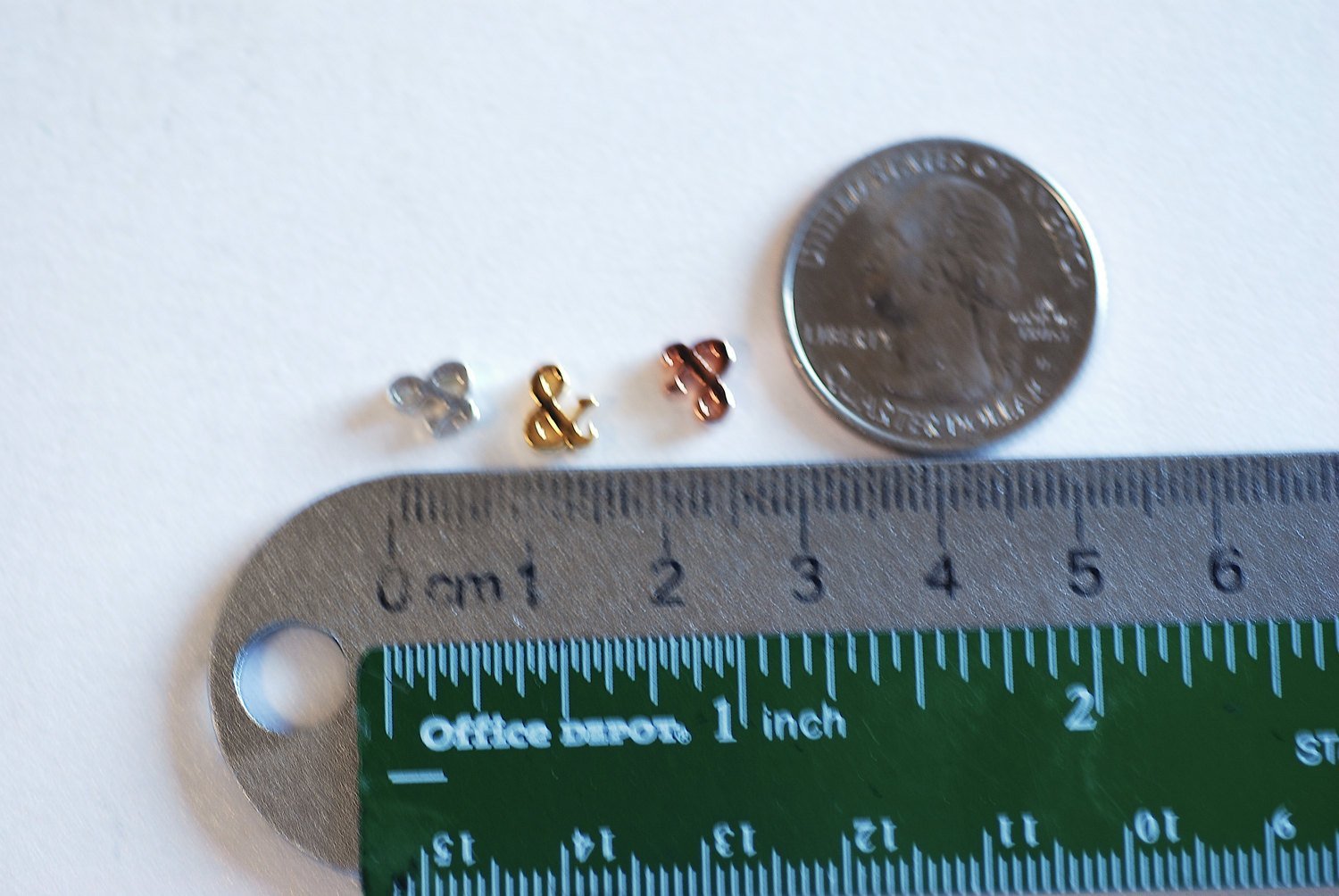 Shiny Gold Vermeil Ampersand Bead- 22k gold plated Sterling Silver Ampersand Connector, Ampersand Initial Charm, Ampersand Alphabet, 310 - HarperCrown