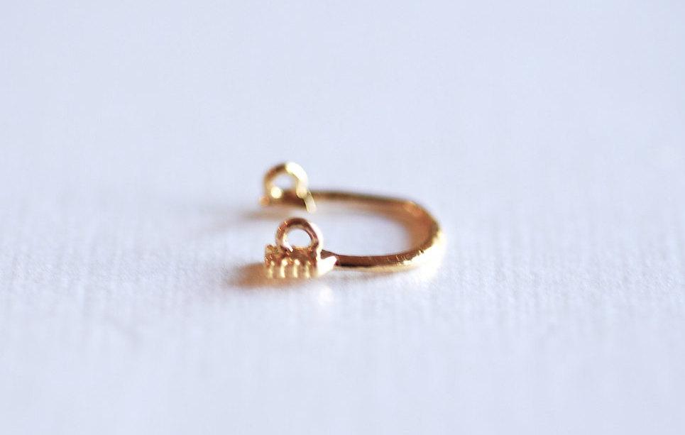 Shiny Vermeil Gold Curved Arrow Connector Charm- 18k gold over Sterling Silver Arrow Connector Charm Link, Thin Bent Arrow Connector, 288 - HarperCrown