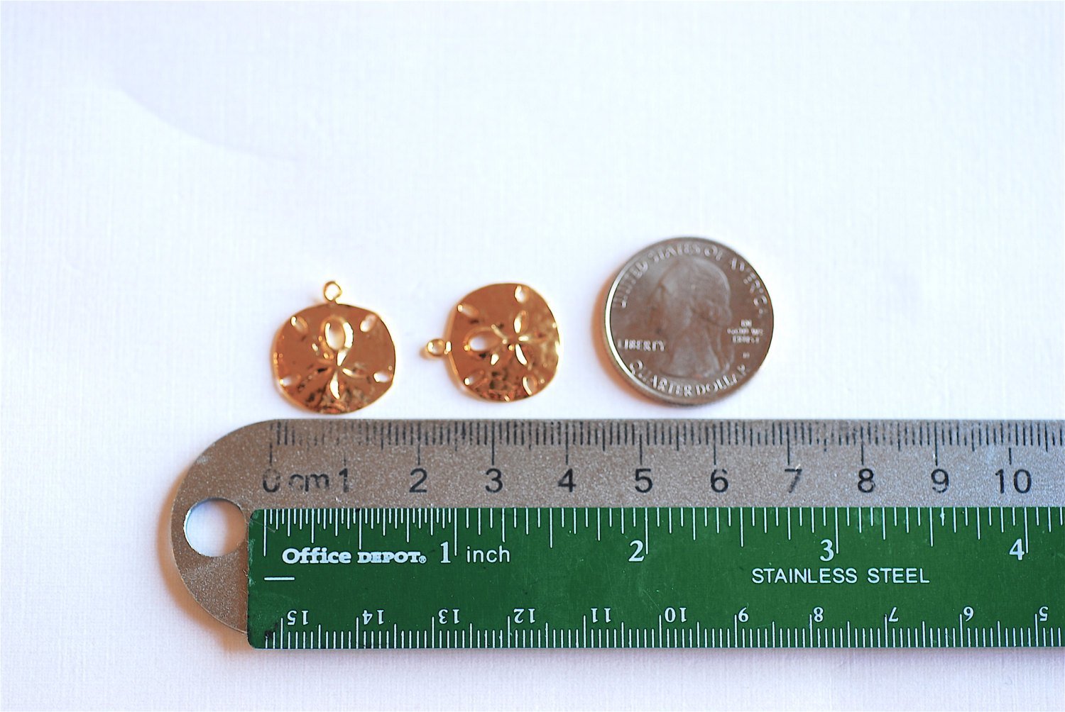 Shiny Vermeil Gold Sand Dollar- 18k gold over Sterling Silver Sand dollar charm, Gold starfish charm, Vermeil Gold Sea Shell Charm, 130 - HarperCrown