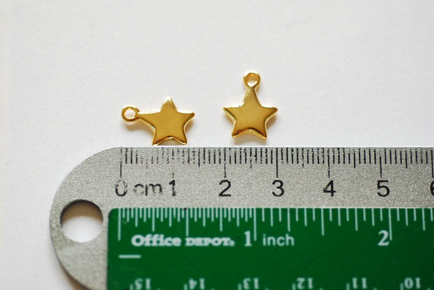 Shiny Vermeil Gold Star- 18k gold plated over Sterling Silver Star Charm, Gold Star Stamping Blanks, Reversible Star, Gold Star beads - HarperCrown