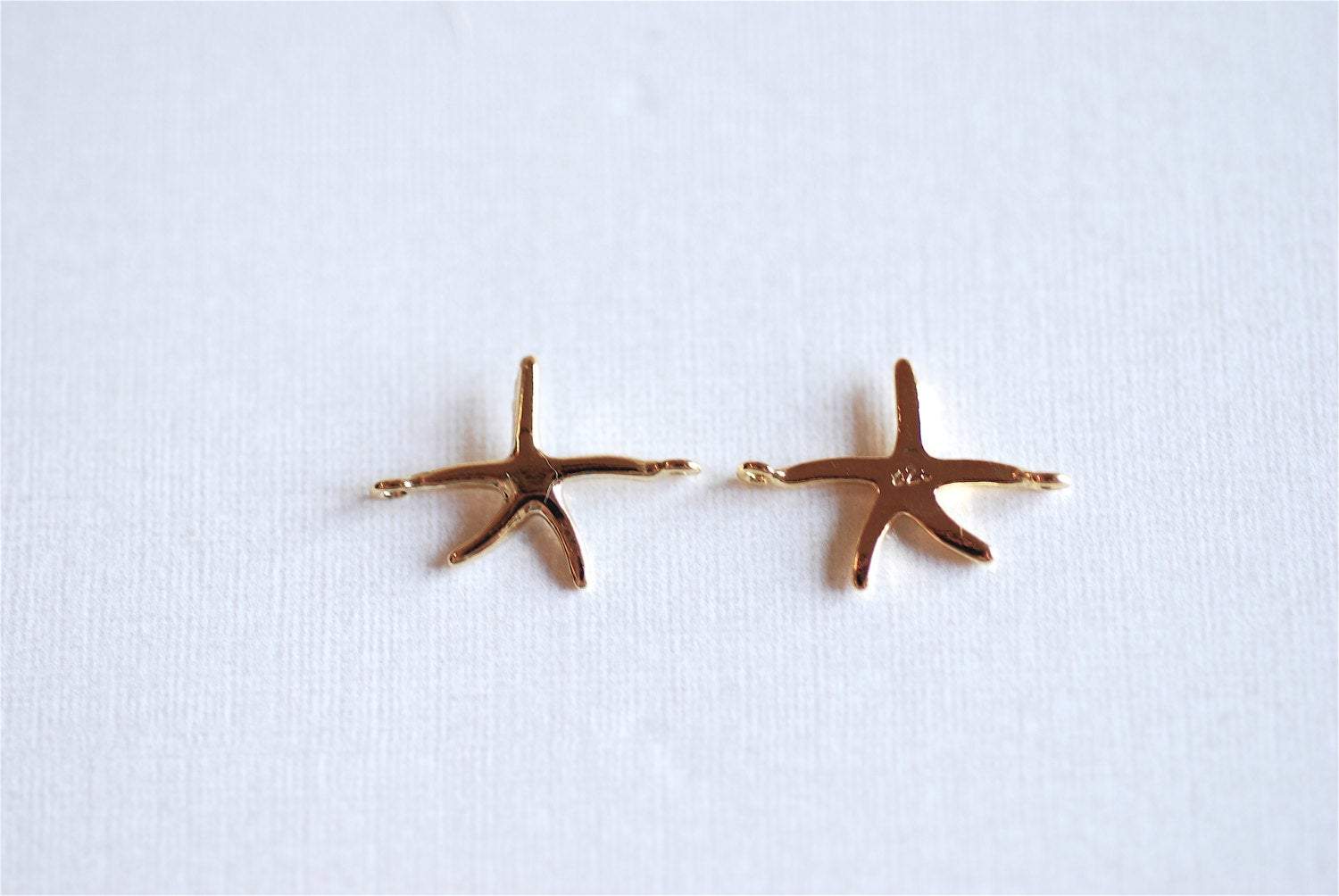 Shiny Vermeil Gold Starfish Connector Charm- 18k gold over Sterling Silver Starfish Charm Pendant, Gold Starfish Connector Link Spacer, 283 - HarperCrown