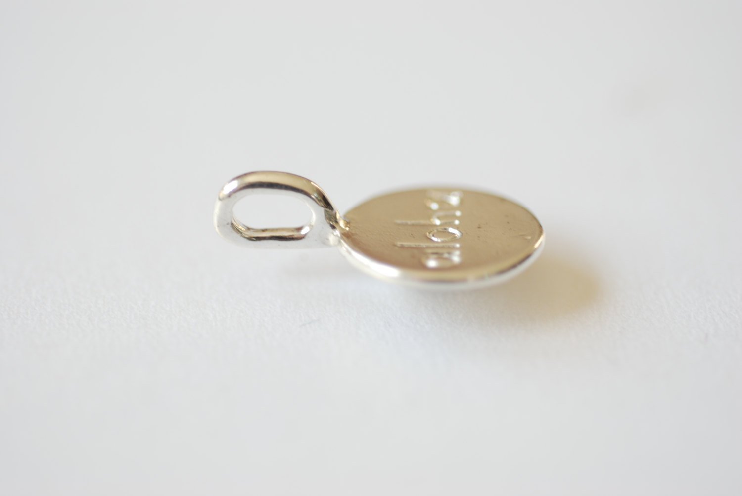 Sterling Silver Aloha Disc - 925 silver "aloha" round disc charm pendant, aloha, sand, sea, Hawaiian greeting - HarperCrown