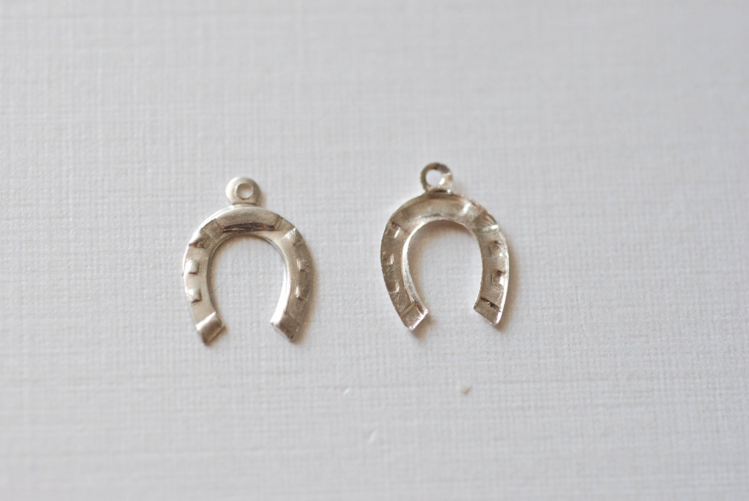 Sterling Silver Horseshoe horse shoe Charms Pendants, Silver Horseshoe Charm, 925 Silver Horseshoe, Horse shoe charm, Horseshoe charm - HarperCrown