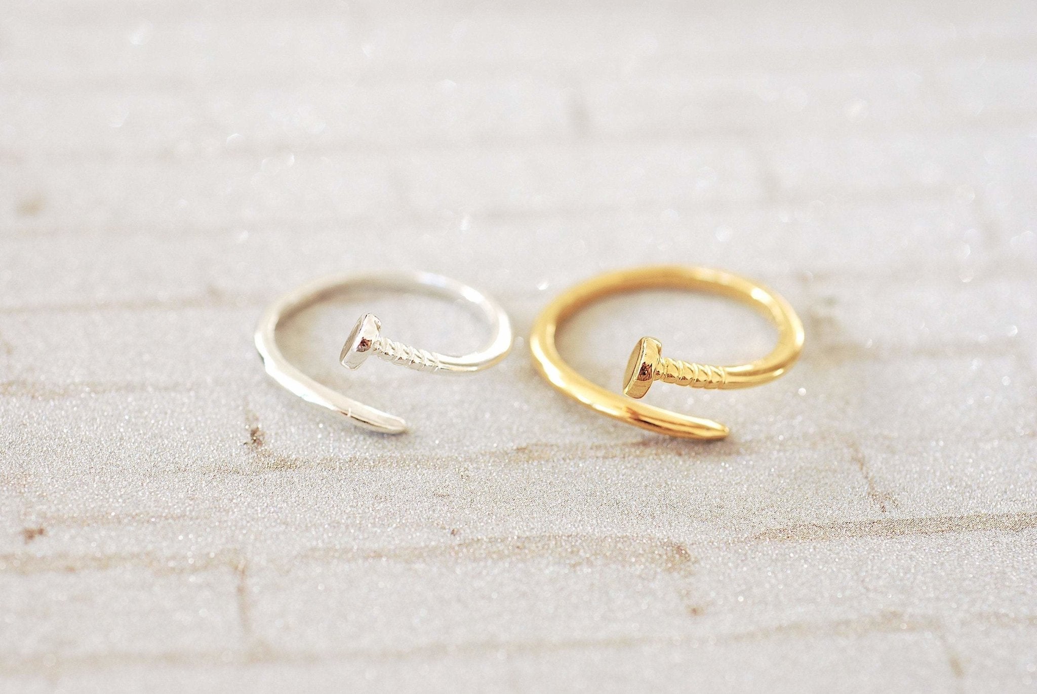 Screw nail ring hotsell