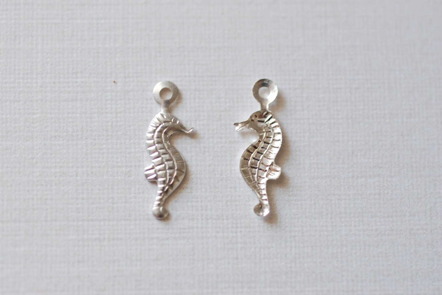 Sterling Silver Seahorse Charm Pendant, Silver Seahorse Charm, Sea horse Charm, 925 Silver Seahorse, Sea Life Jewelry Component Finding - HarperCrown