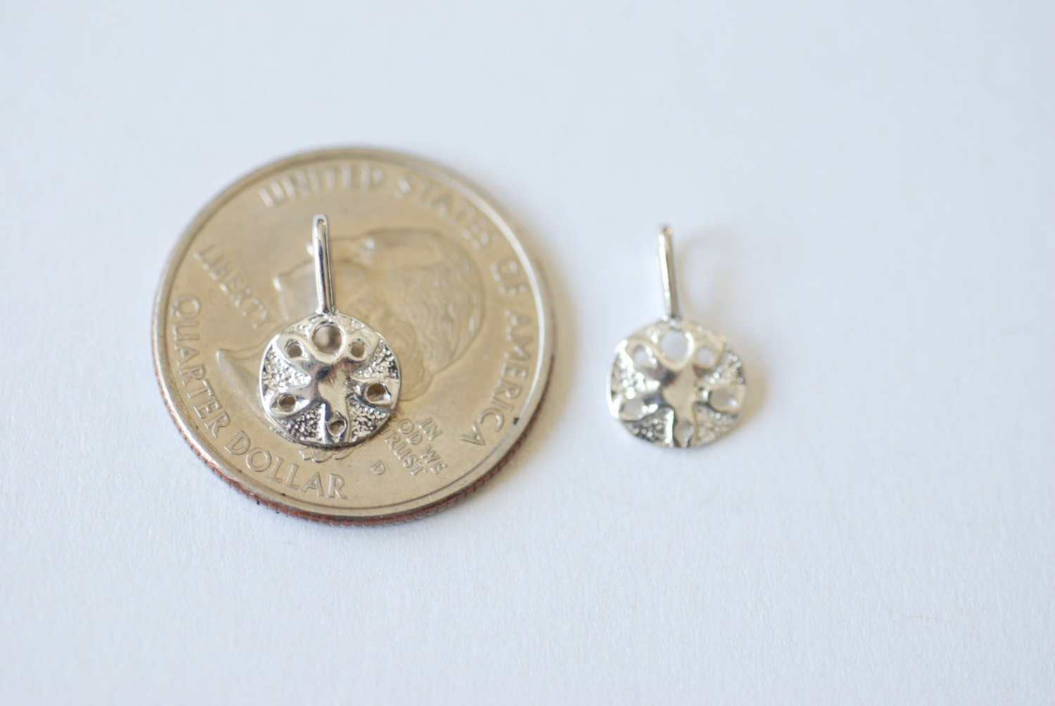 Sterling Silver Small Sand Dollar Charm with Bail- 925 Silver Sea Shell, Sterling Silver Starfish Charm, Silver Beach Nautical Charms, 188 - HarperCrown
