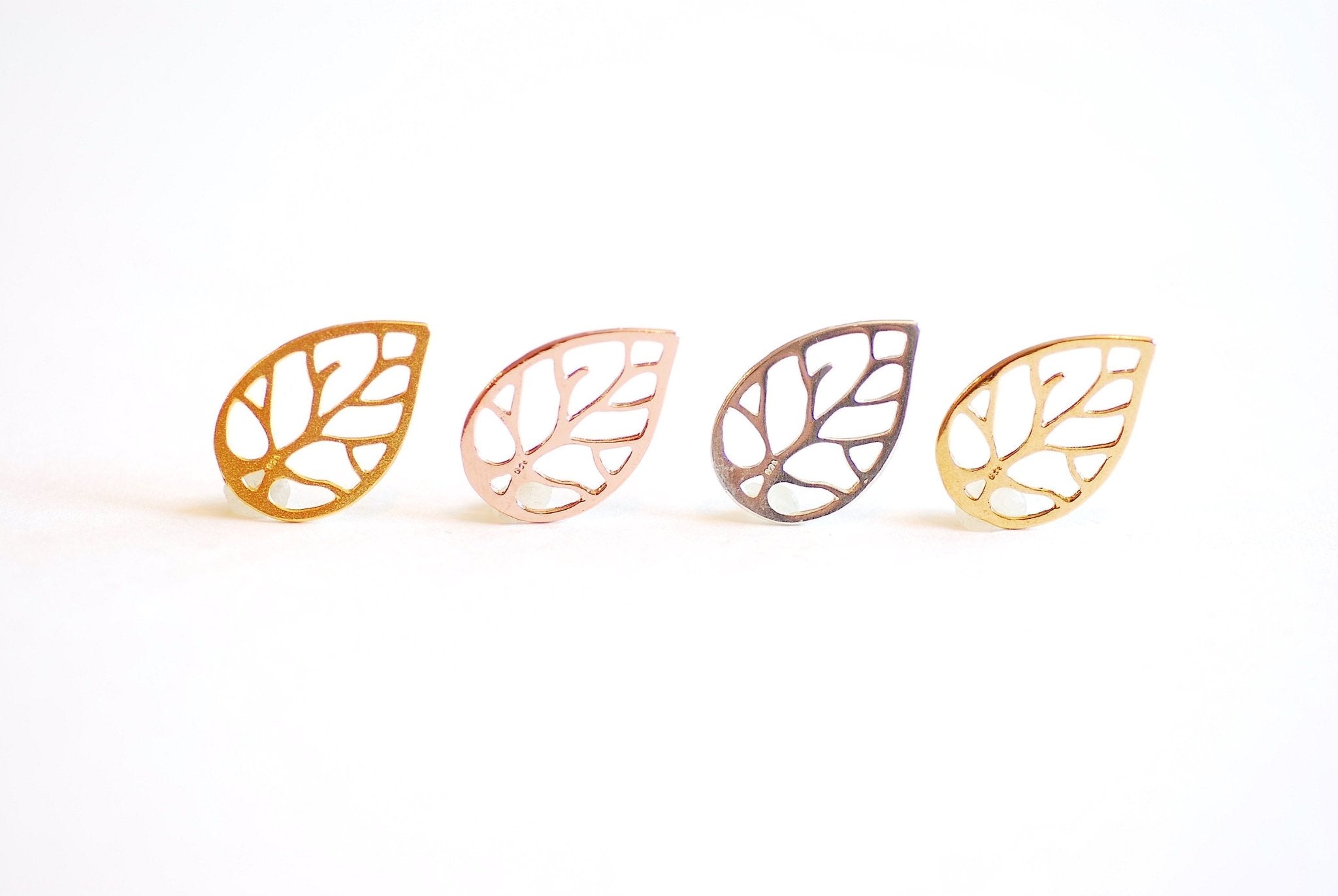 Tropical Foliage Charm- Vermeil Gold or Sterling Silver, Banana Leaf Charm, Leaf Charm, Tropical Leaf, Cut out Leaf, Filigree Leaf, J446 - HarperCrown