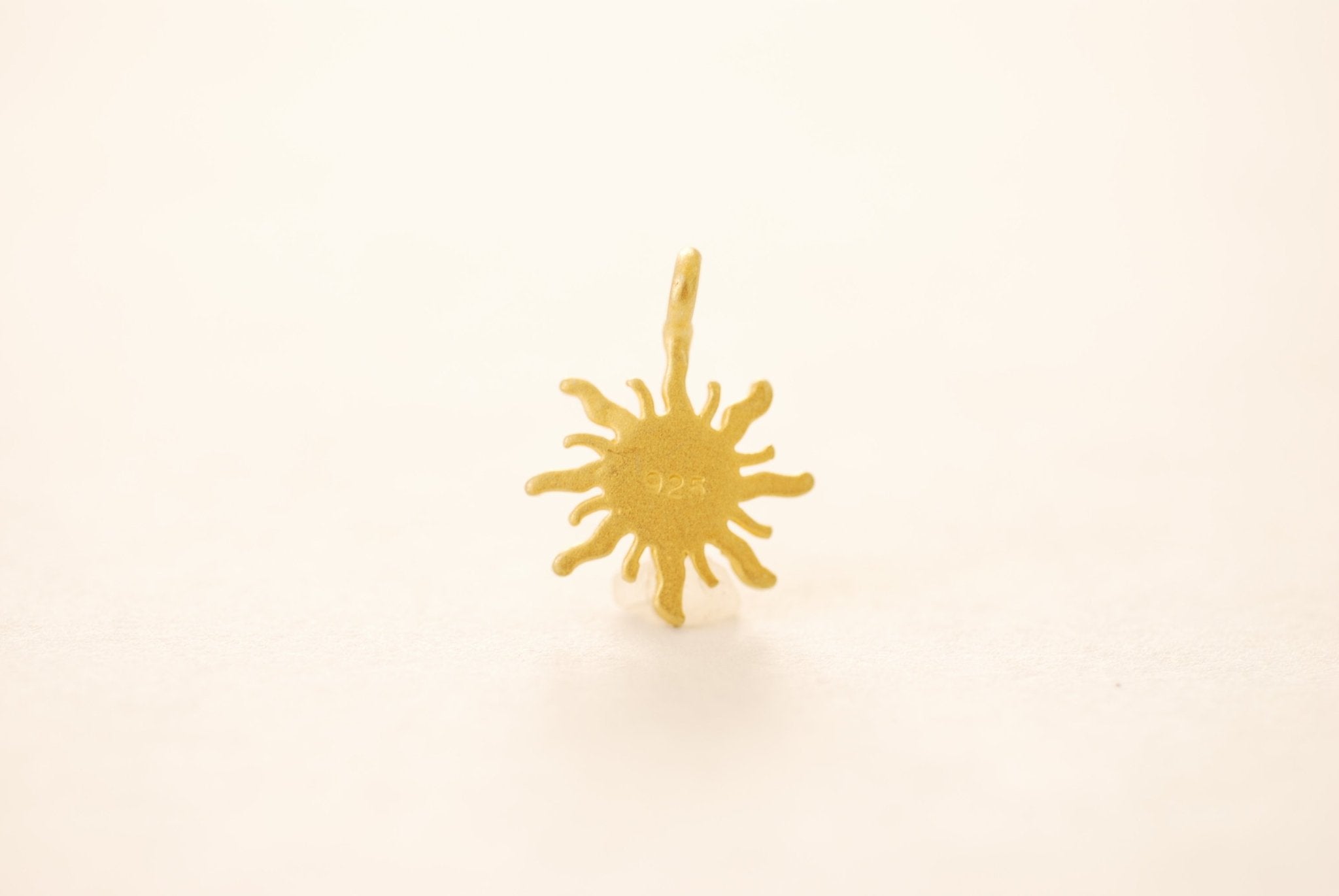 Vermeil Gold or Sterling Silver Sun charm Pendant Starburst Sun Rays Gold Sunshine Sky Celestial Polaris Wholesale Bulk Charms Jewelry J354 - HarperCrown