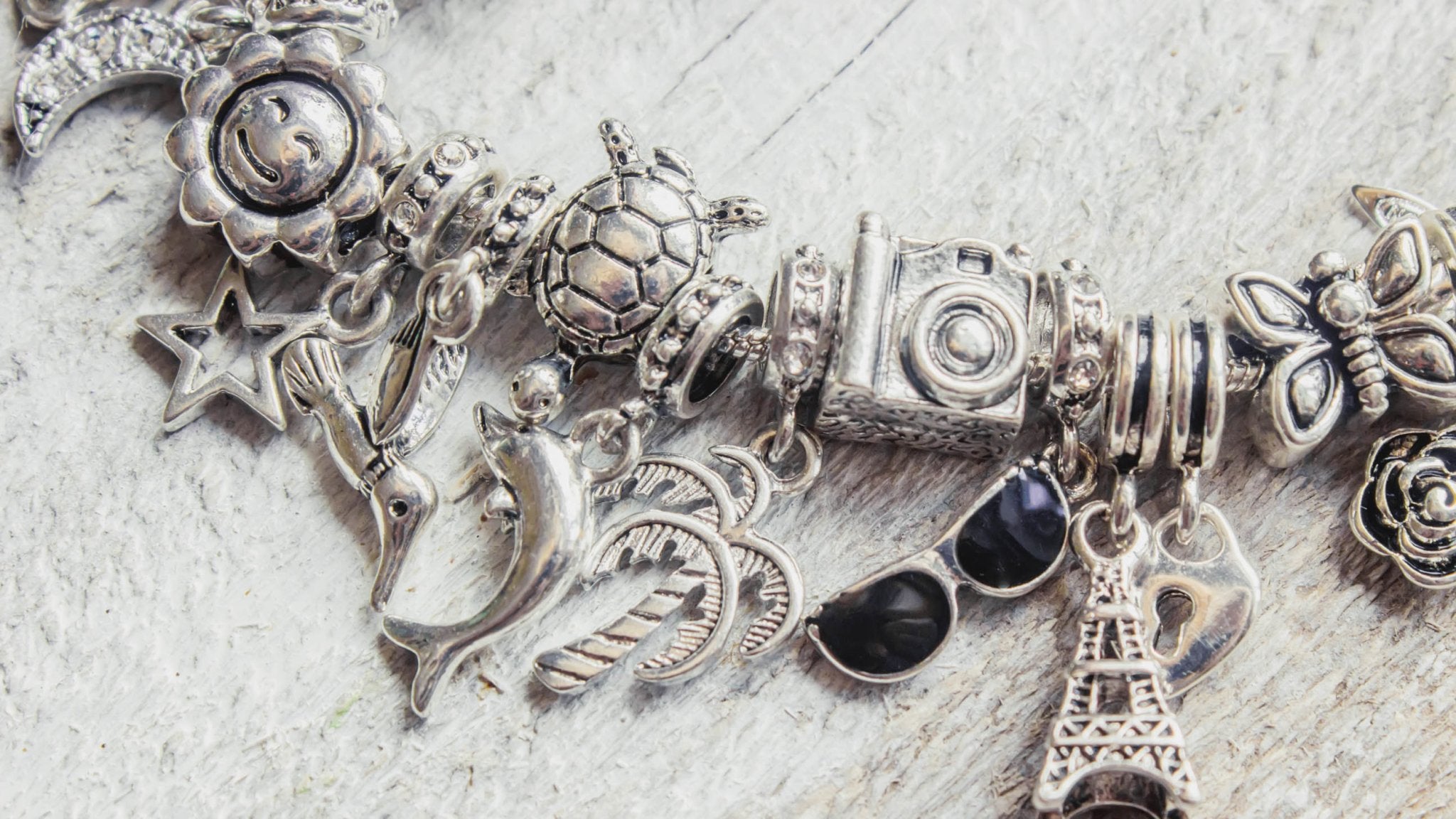 How to Make Your Own Charm Bracelets: 3 Step Guide - HarperCrown
