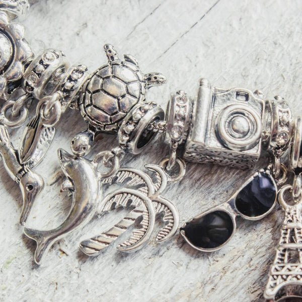 How to Make Your Own Charm Bracelets: 3 Step Guide – HarperCrown