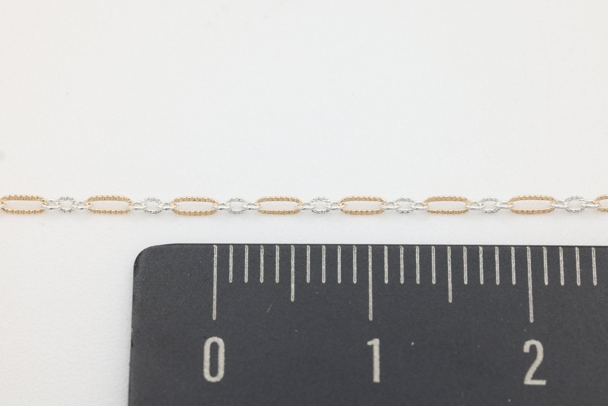 1.3mm x 2.8mm Figaro Long & Short Knurled Two Tone Chain, 14/20 Gold-Filled and 925 Sterling Silver, Wholesale, Pay Per Foot, 1 & 3 Link Jewelry Making Chain - HarperCrown
