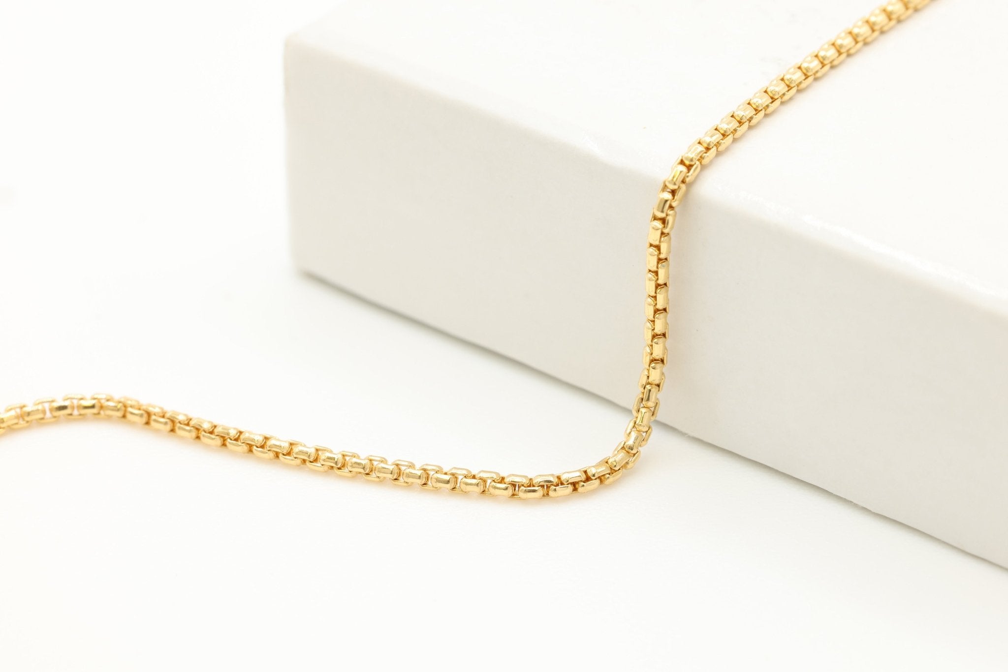 1.5mm Round Venetian Box Chain, 14/20 Gold - Filled, Wholesale, Pay Per Foot, Jewelry Making Chain - HarperCrown