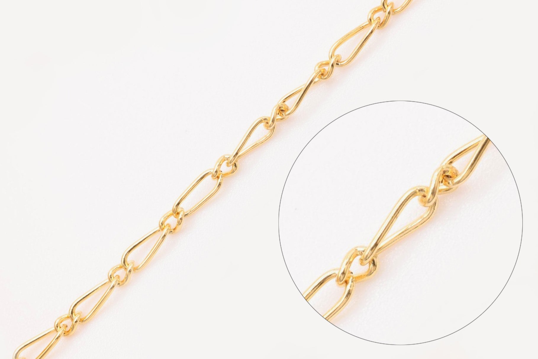 1.5mm x 4mm Figaro Chain, Gold - Filled, Bulk DIY Spool Pay Per Foot Jewelry Making Chain - HarperCrown