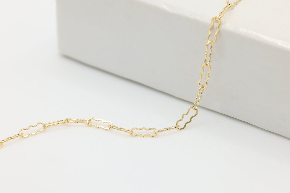 1.5mm x 4mm Flat Krinkle Chain, 14/20 Gold-Filled, Wholesale, Pay Per Foot, Jewelry Making Chain - HarperCrown