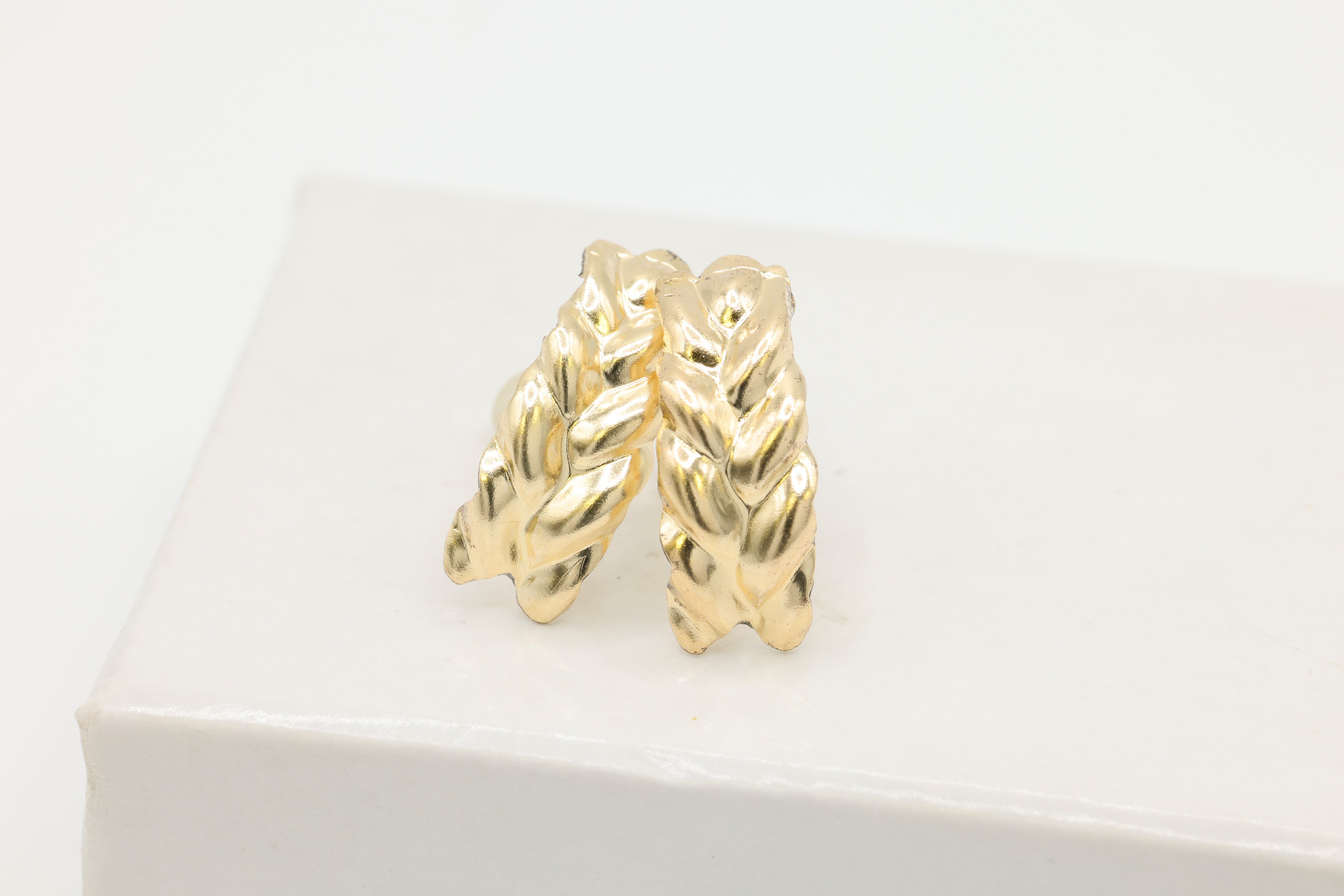 Braided Ribbed Earring, 14/20 Gold-Filled, 13mm x 5mm, Wholesale, Wheat Texture Laurel Wholesale Jewelry Earrings