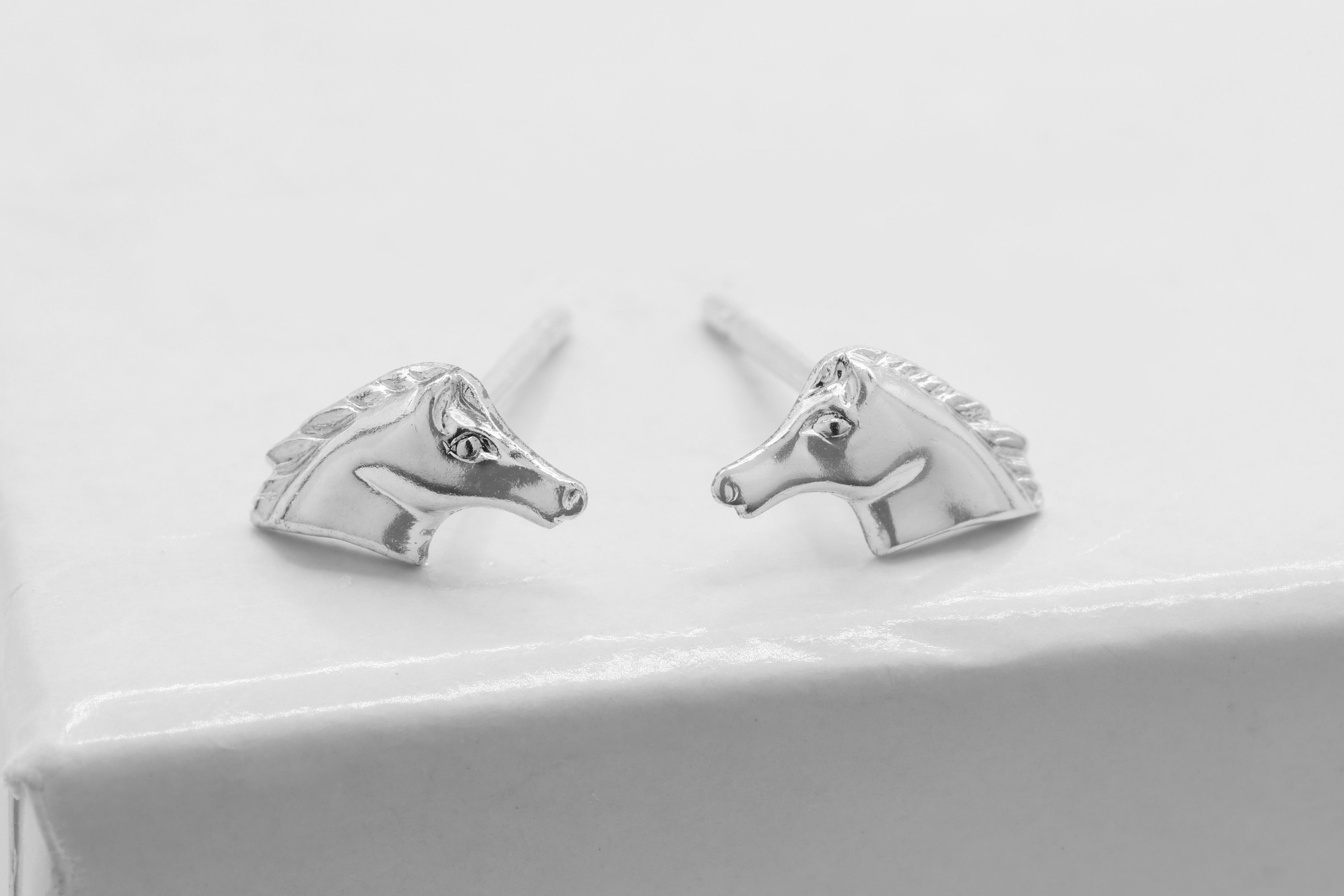 Horse Stud Earring, 925 Sterling Silver, 8mm x 4mm, Wholesale, Equestrian Stallion Cowboy Dainty Minimalist Jewelry Earrings