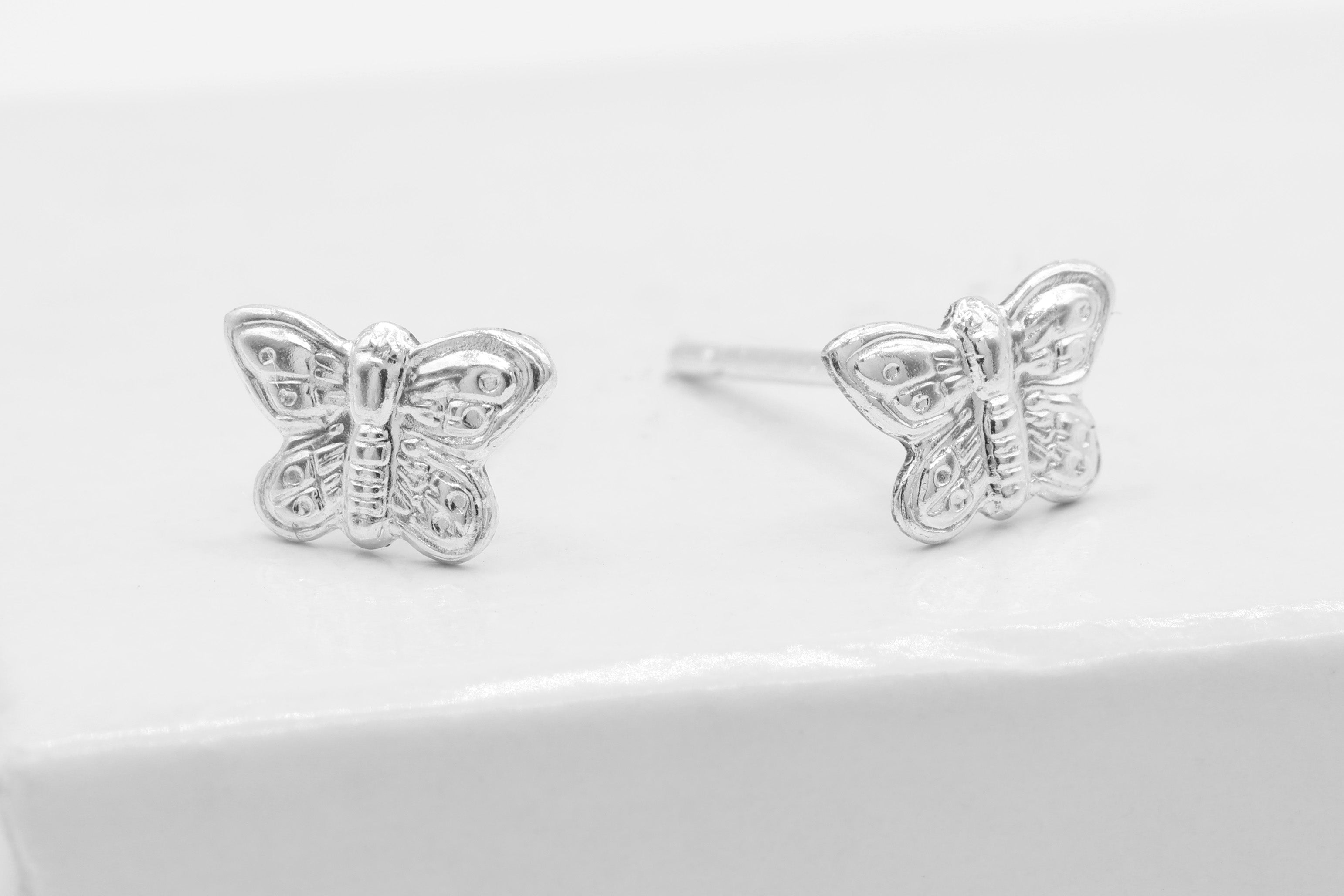 Butterfly Stud Earring, 925 Sterling Silver, 7mm x 4mm, Wholesale, Insect Dainty Minimalist Jewelry Earrings