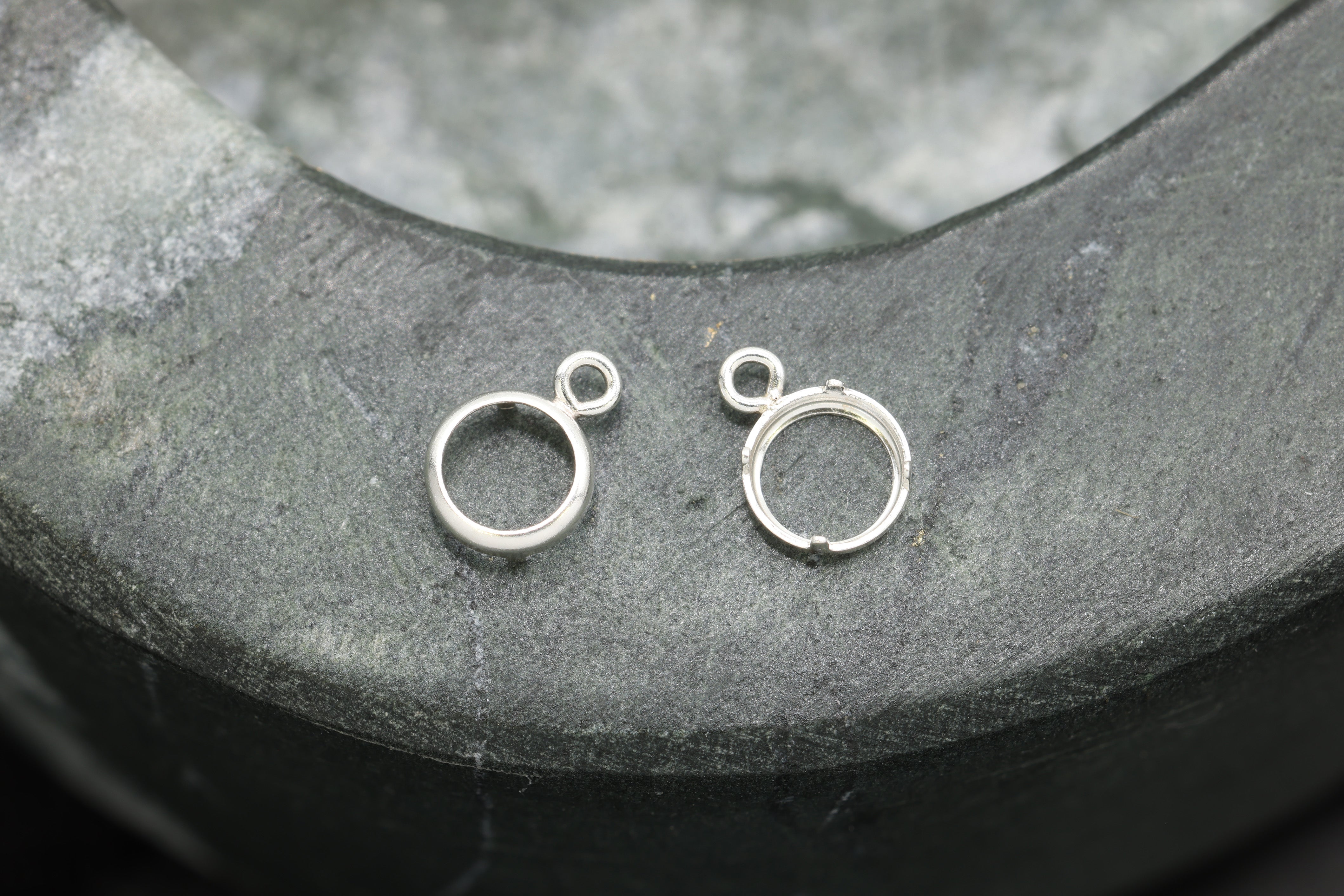 Round Bezel Self Set Bracket Charm, 925 Sterling Silver, 4mm, Wholesale, Jewelry Making Charm