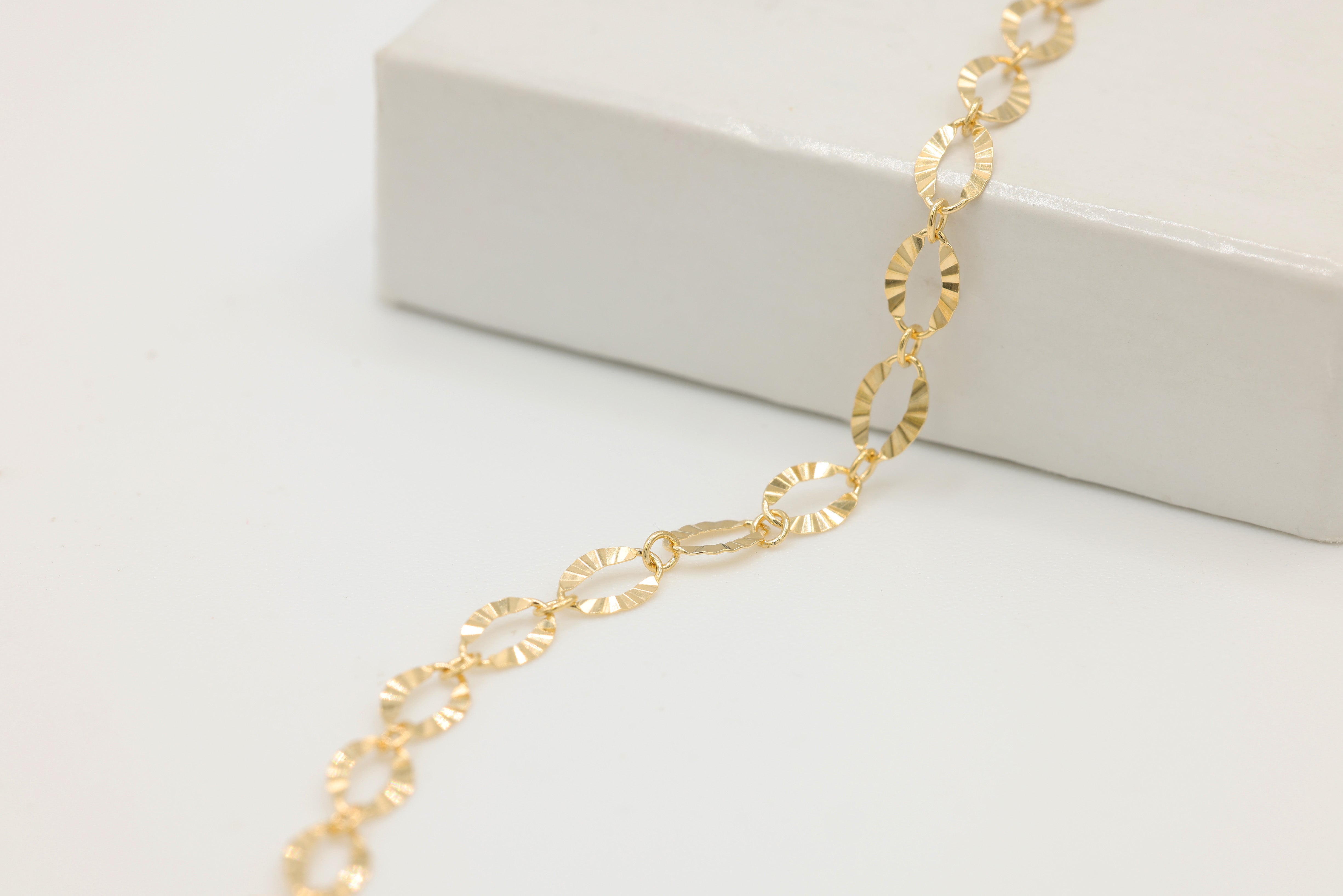 3.5mm x 5.5mm Starburst Cable Chain, 14/20 Gold-Filled, Wholesale, Pay Per Foot, Jewelry Making Chain