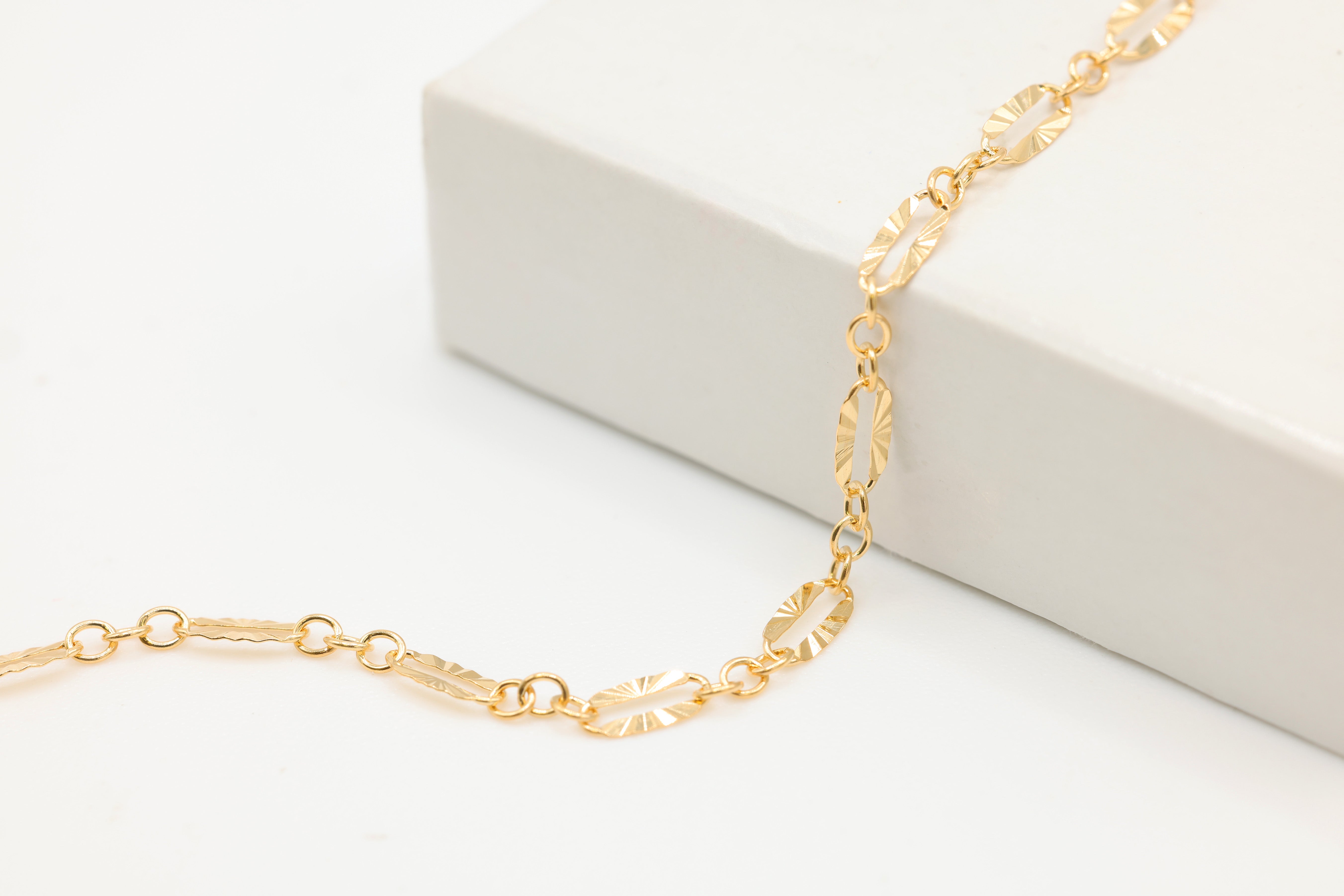 2.5mm x 5.5mm Starburst Cable Chain, 14/20 Gold-Filled, Wholesale, Pay Per Foot, Jewelry Making Chain