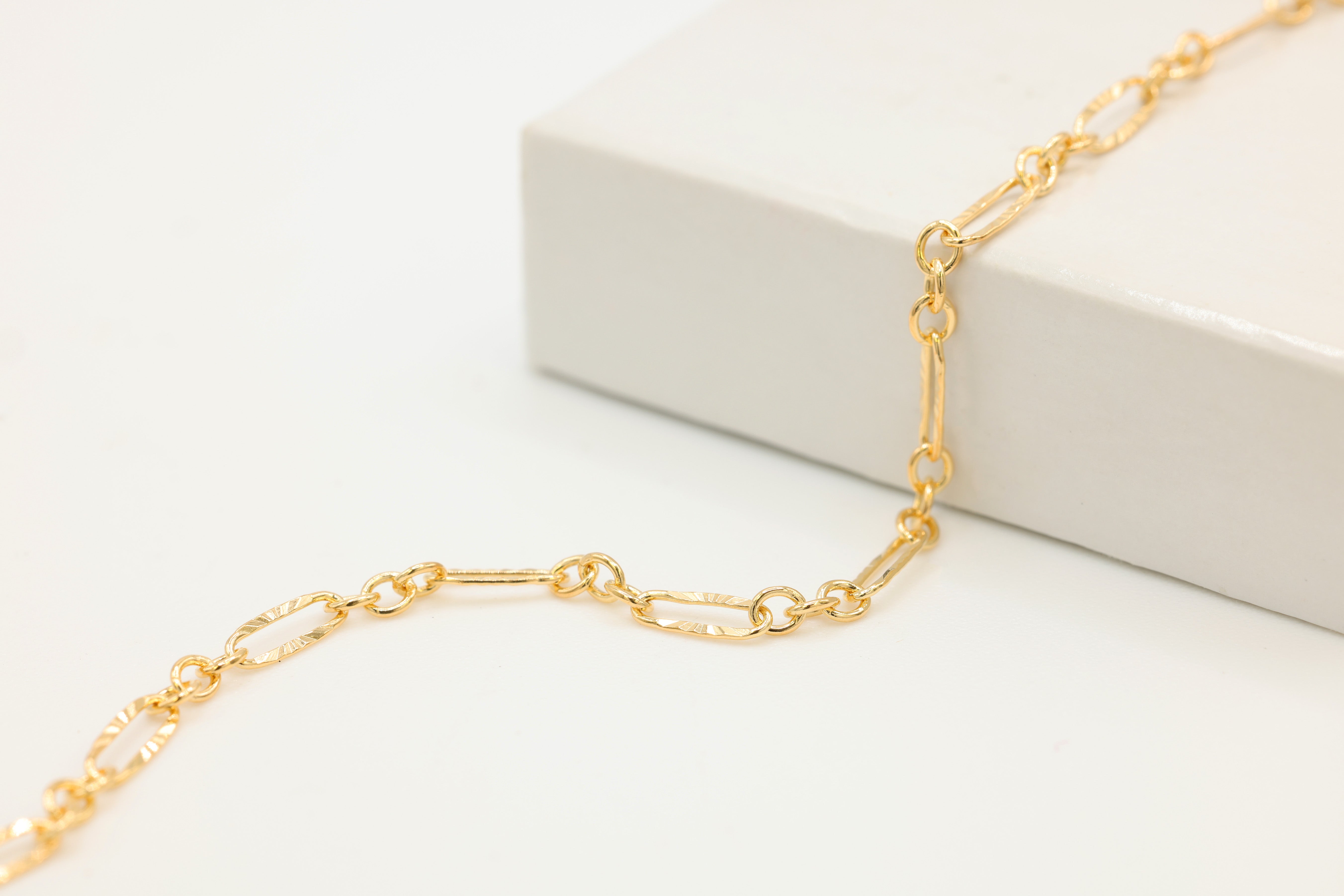 2.4mm x 6.6mm Starburst Cable Chain, 14/20 Gold-Filled, Wholesale, Pay Per Foot, Jewelry Making Chain