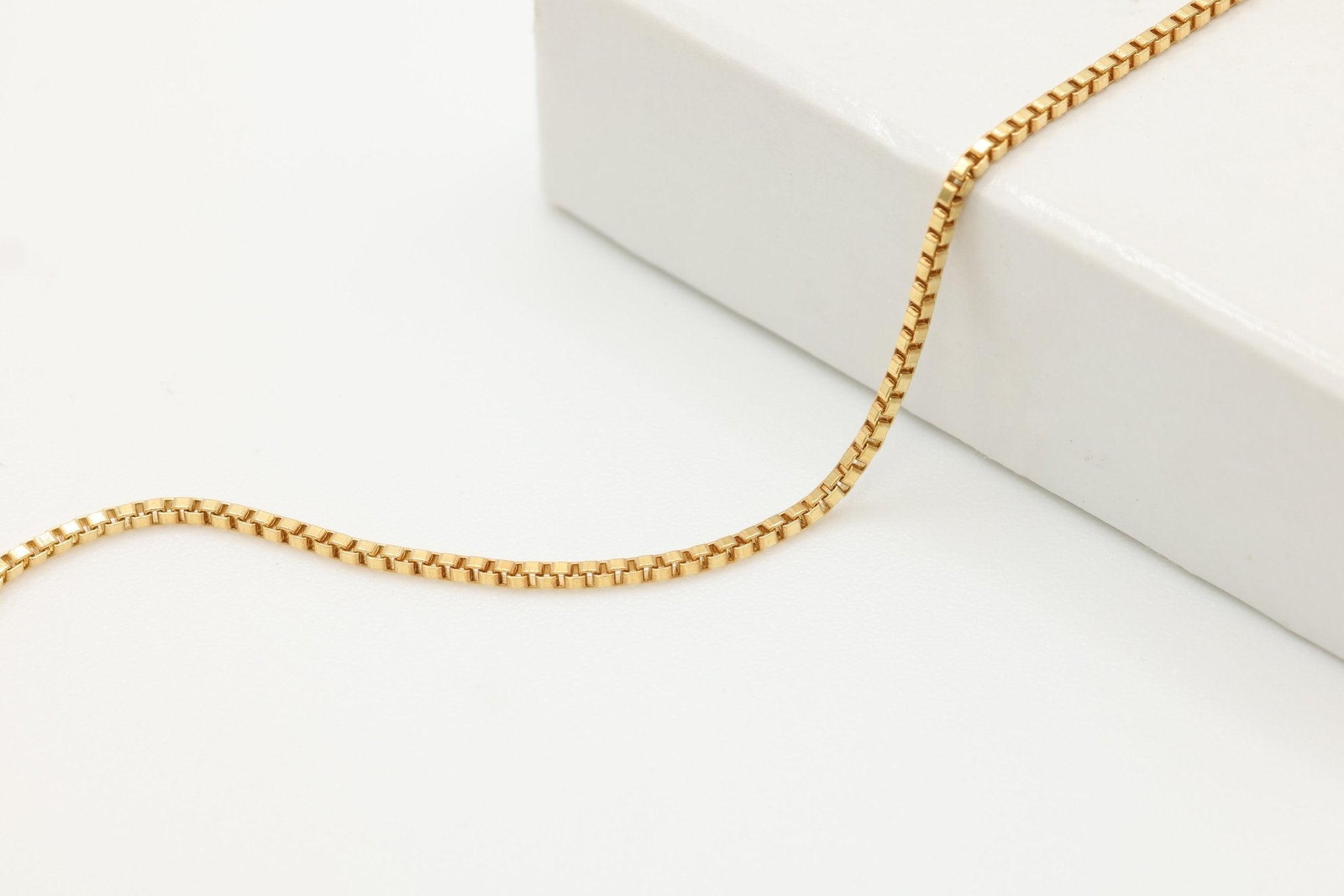 1mm Box Chain, 14/20 Gold - Filled, Wholesale, Pay Per Foot, Jewelry Making Chain - HarperCrown