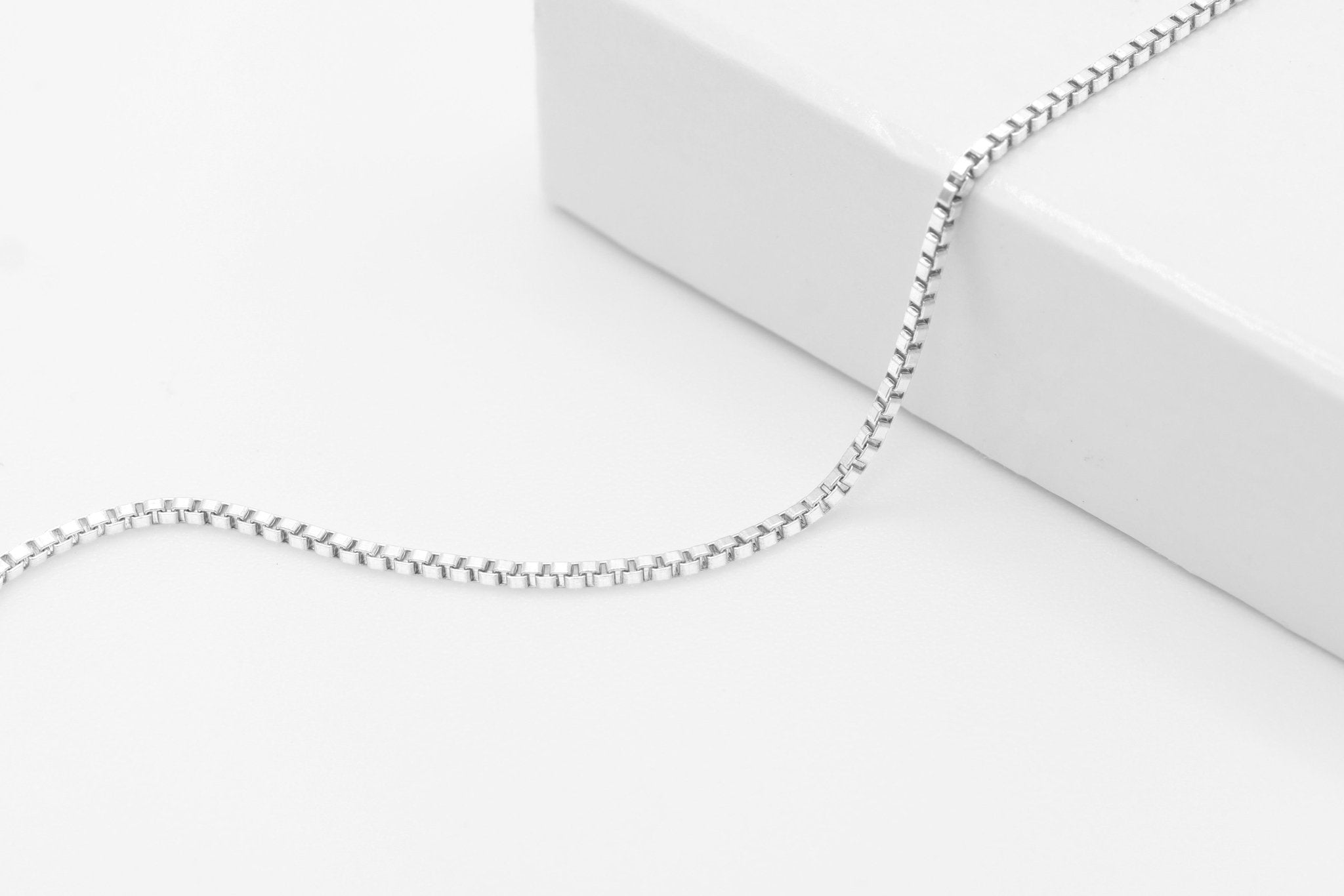 1mm Box Chain, 925 Sterling Silver, Wholesale, Pay Per Foot, Jewelry Making Chain - HarperCrown