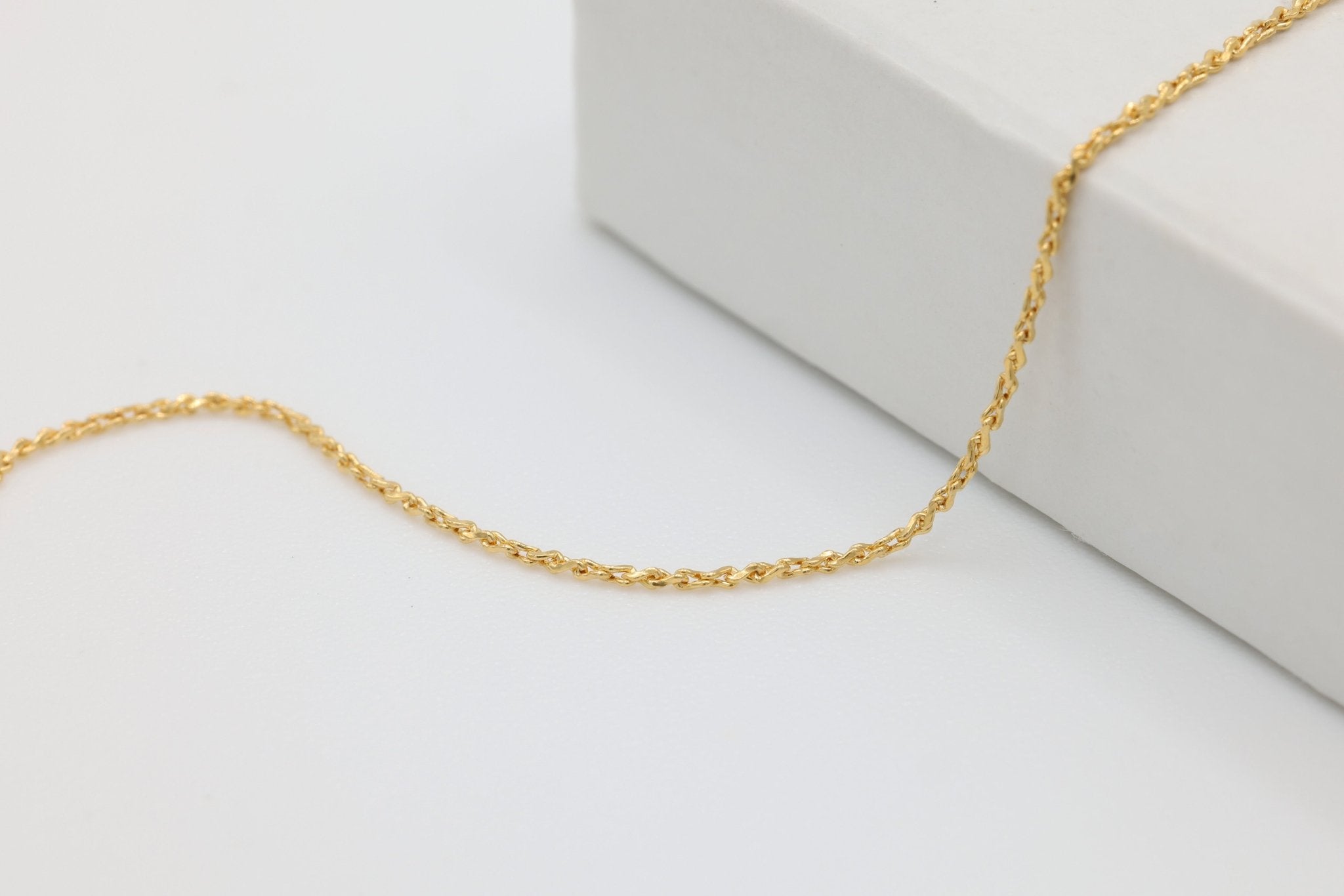 1mm Swage Chain, 14/20 Gold - Filled, Wholesale, Pay Per Foot, Jewelry Making Chain - HarperCrown