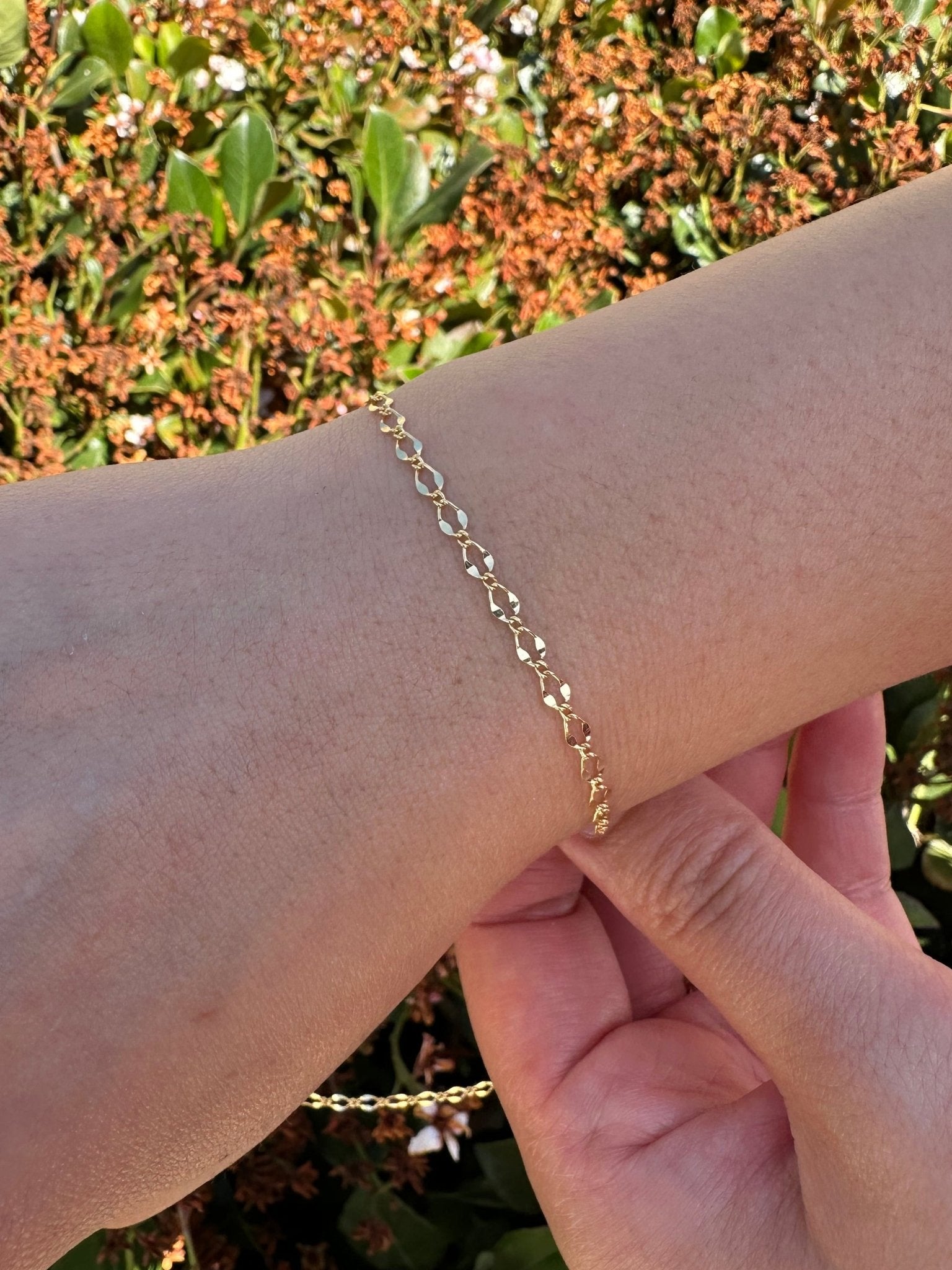 2.5mm x 4mm Marquis Dapped Chain, 14/20 Gold - Filled, Wholesale, Pay Per Foot, Jewelry Making Chain - HarperCrown