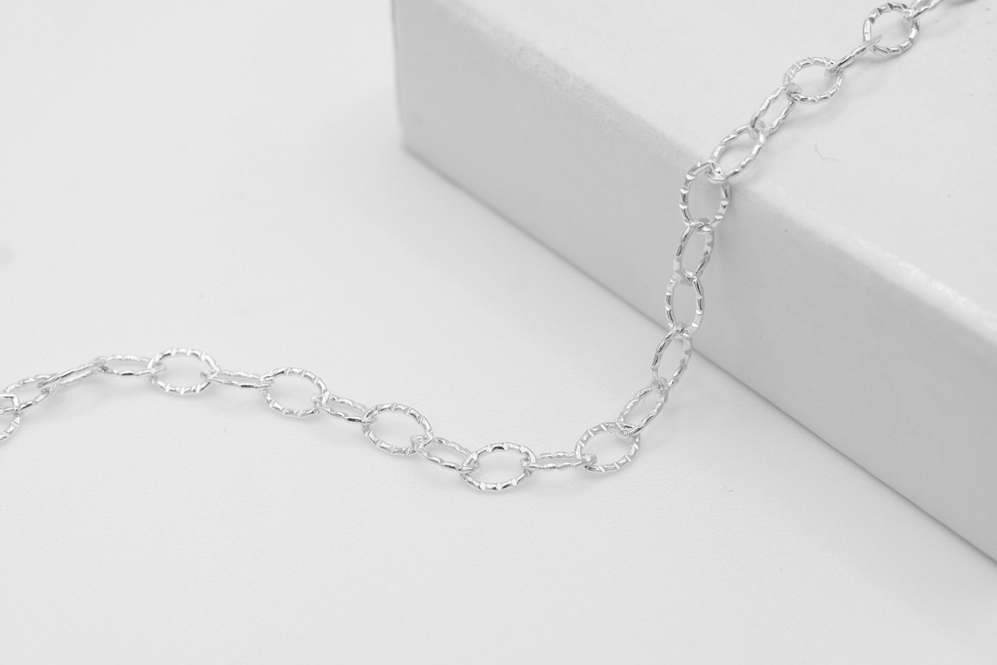 2.8mm x 4mm Knurled Cable Chain, 925 Sterling Silver, Wholesale, Pay Per Foot, Jewelry Making Chain - HarperCrown