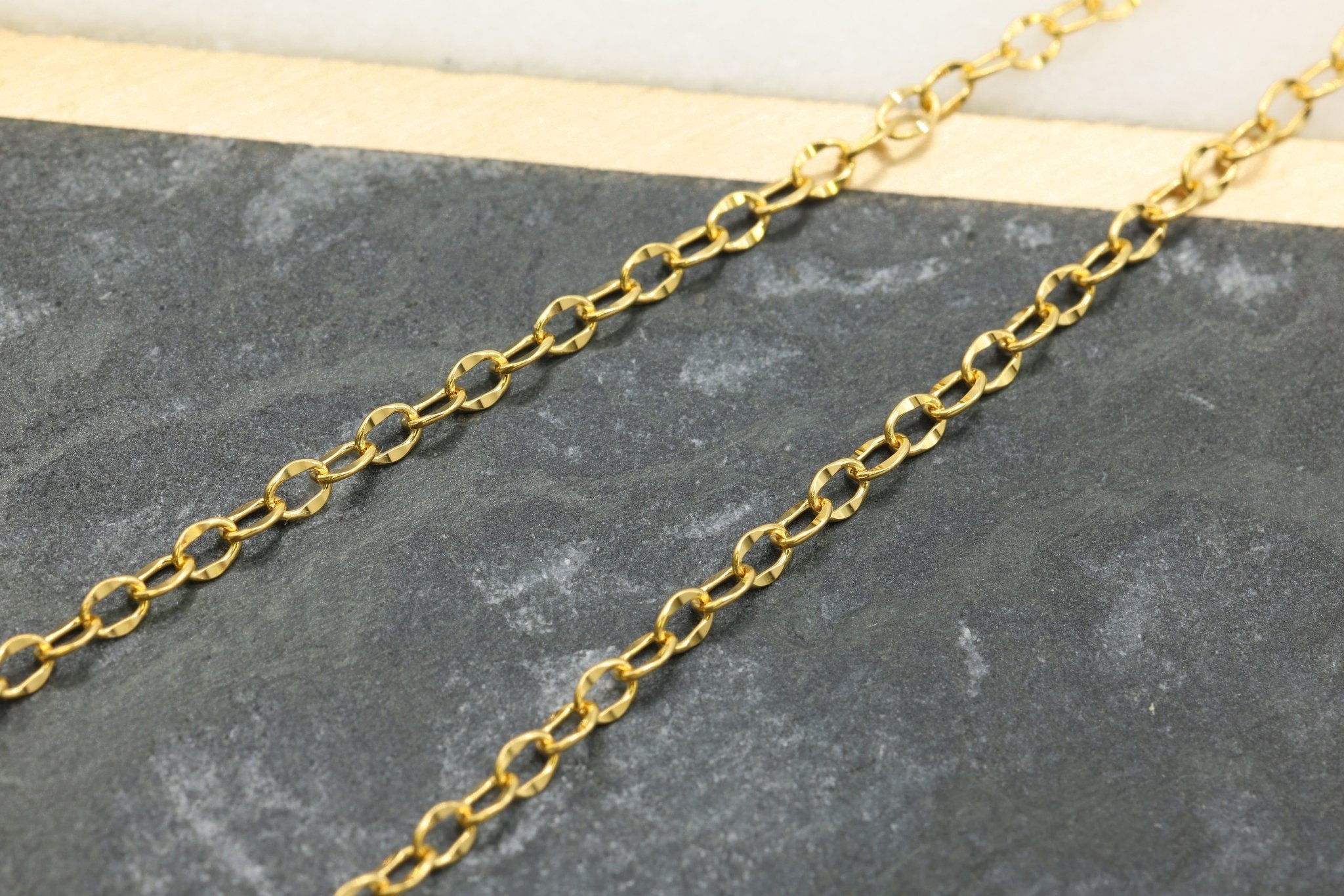 2mm Dapped Cable Chain, 14/20 Gold-Filled, Wholesale, Pay Per Foot, Jewelry Making Chain - HarperCrown