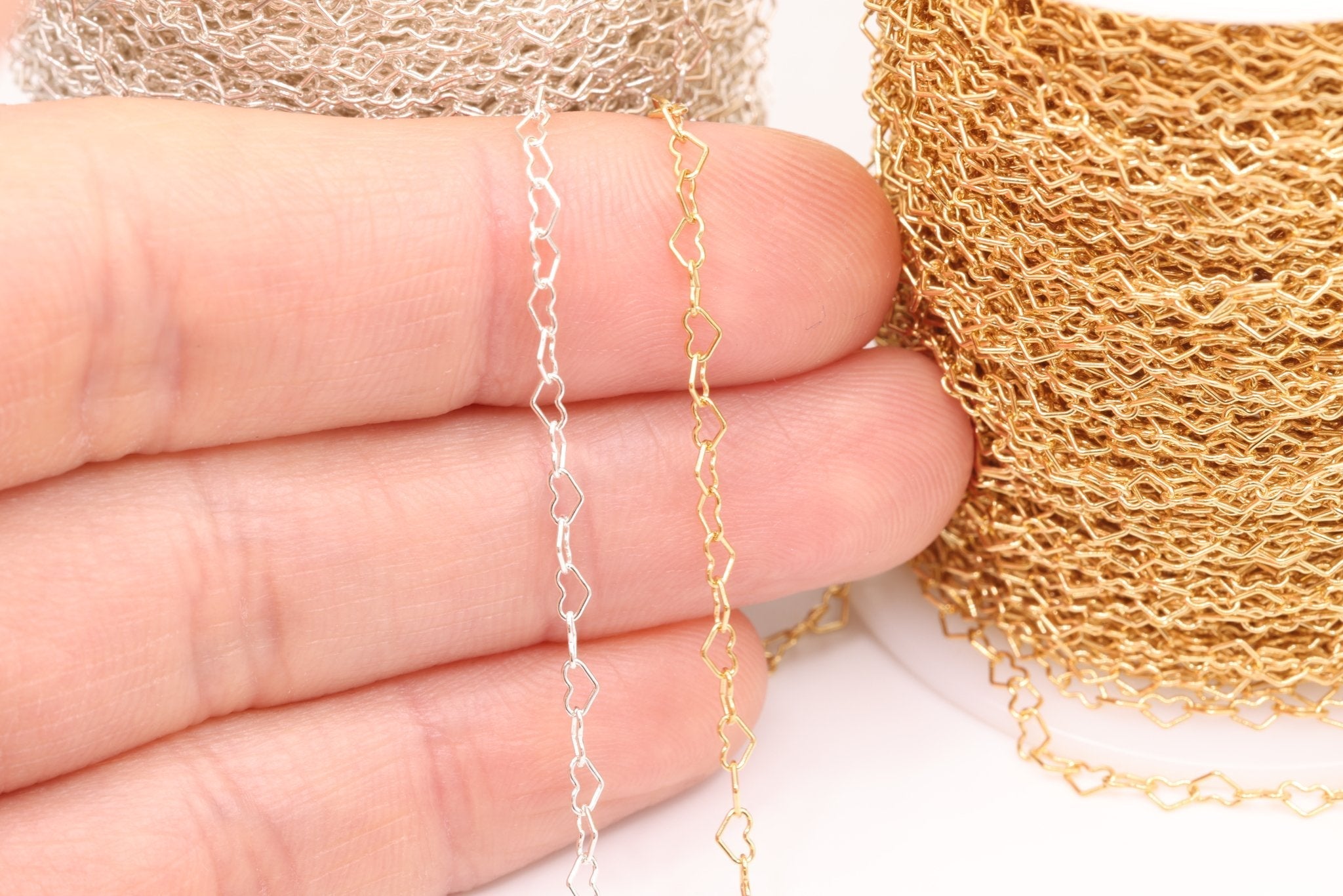 2mm x 3mm Heart Necklace, 14/20 Gold - Filled, Wholesale, Finished and Ready to Wear - HarperCrown