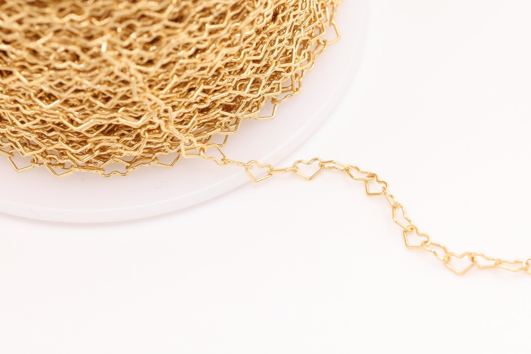 2mm x 3mm Heart Necklace, 14/20 Gold - Filled, Wholesale, Finished and Ready to Wear - HarperCrown