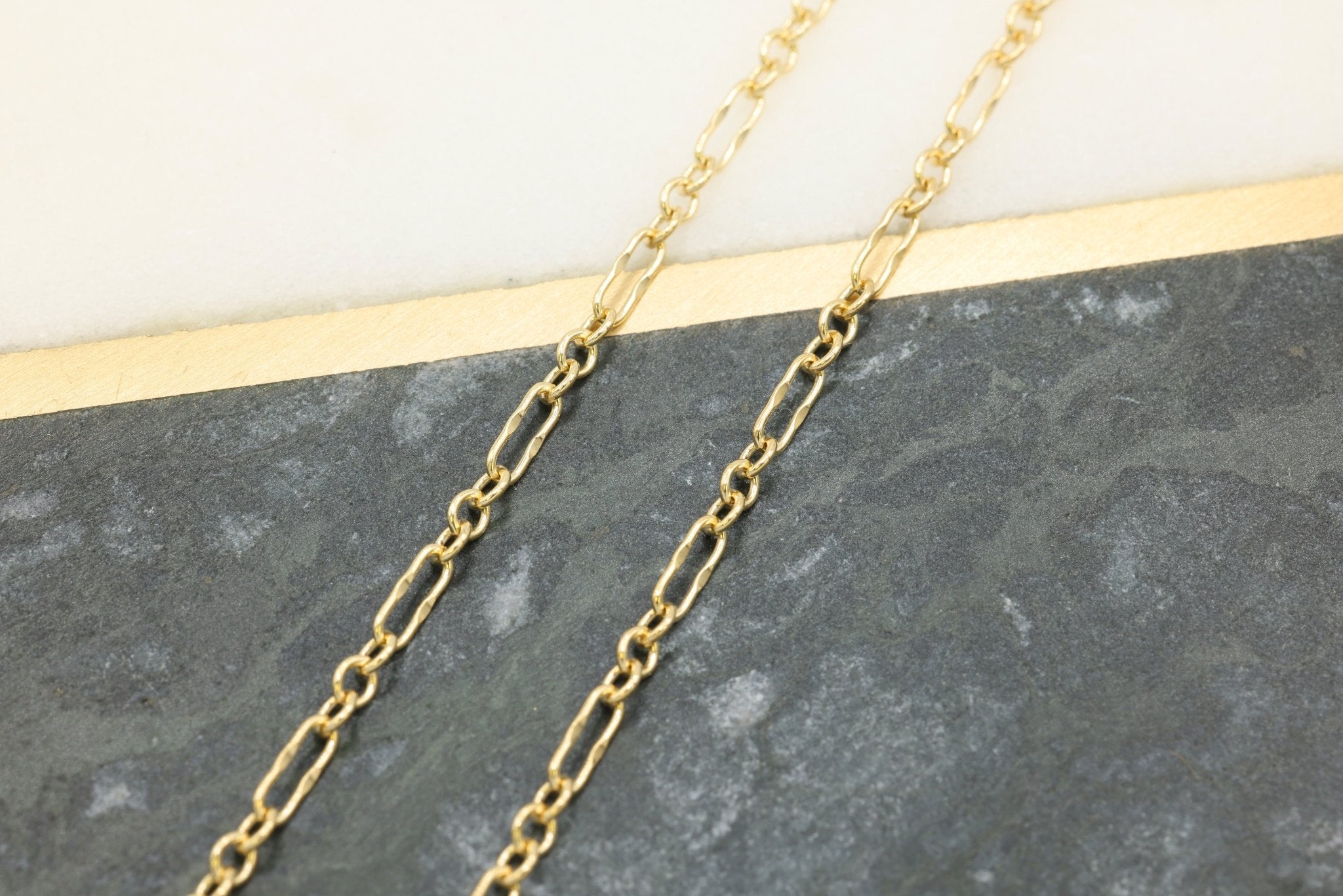 2mm x 5.5mm Dapped Chain, 14/20 Gold-Filled, Wholesale, Pay Per Foot, Jewelry Making Chain - HarperCrown