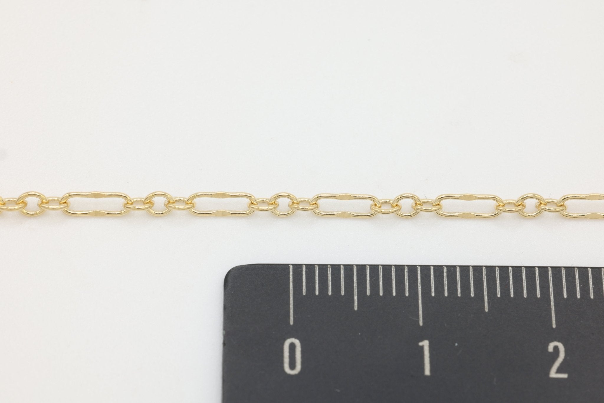 2mm x 5.5mm Dapped Chain, 14/20 Gold-Filled, Wholesale, Pay Per Foot, Jewelry Making Chain - HarperCrown