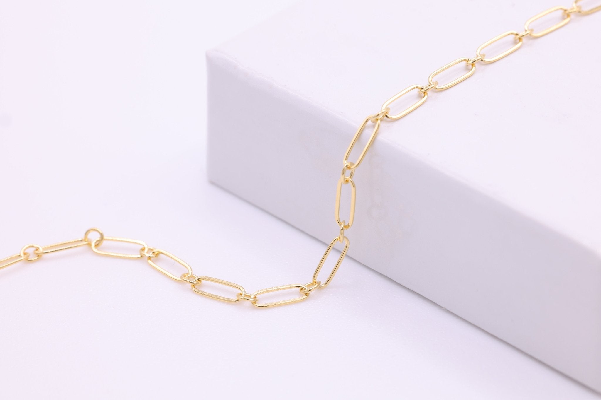2mm x 5mm Paperclip Long & Short Chain, 14/20 Gold - Filled, Wholesale, Pay Per Foot, Jewelry Making Chain - HarperCrown