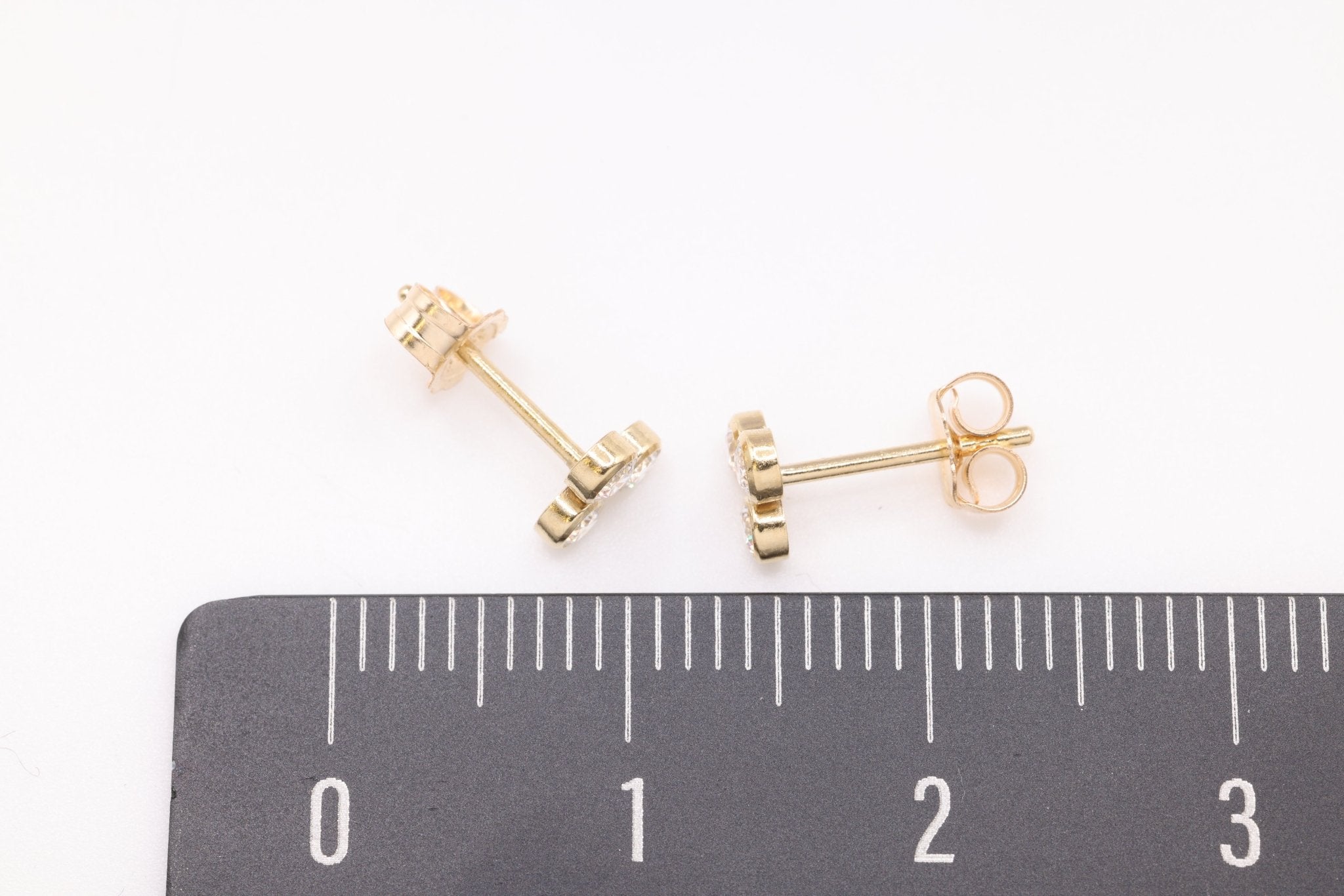 3 CZ Cluster Stud Earring, 14/20 Gold - Filled 2mm CZ, Minimalist Earrings Flower Stud Earrings - HarperCrown