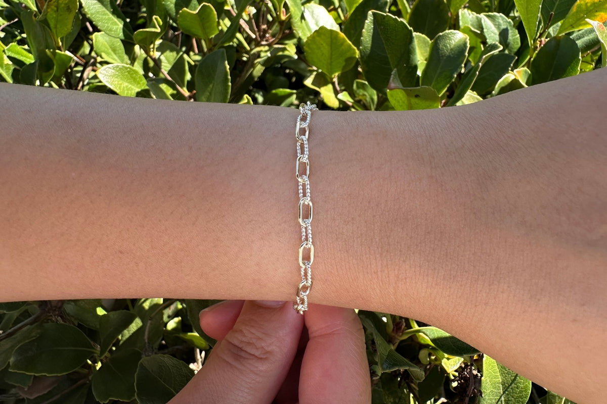 3.7mm Knurled Cable Two Tone Chain, 14/20 Gold-Filled and 925 Sterling Silver, Wholesale, Pay Per Foot, Permanent Jewelry Making Chain - HarperCrown