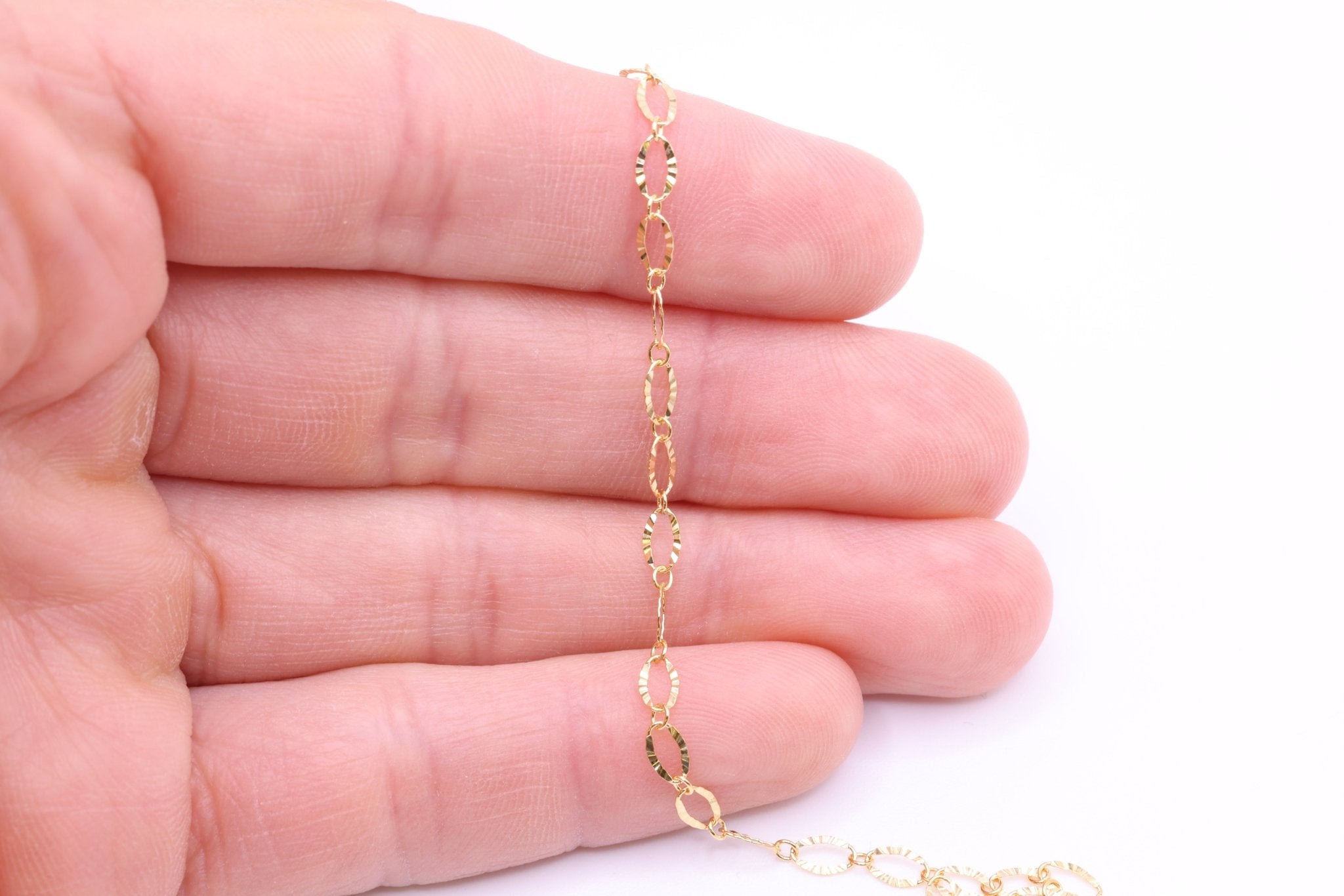 3mm x 5mm Oval Starburst Chain, 14/20 Gold - Filled, Wholesale, Pay Per Foot, Jewelry Making Chain - HarperCrown