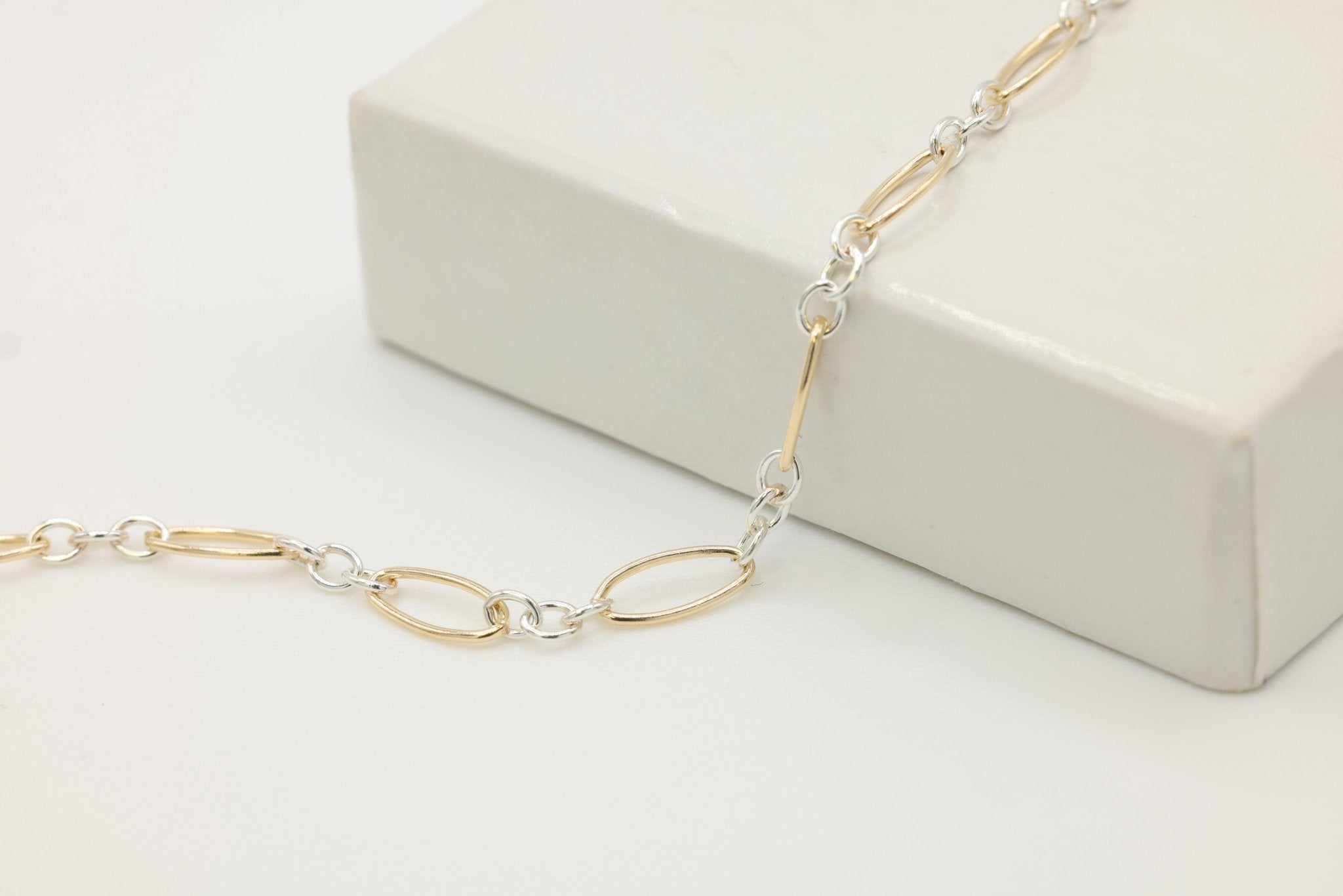 3mm x 7.5mm Long & Short Oval Two Tone Chain, 14/20 Gold - Filled or 925 Sterling Silver, Wholesale, Pay Per Foot, Jewelry Making Chain - HarperCrown