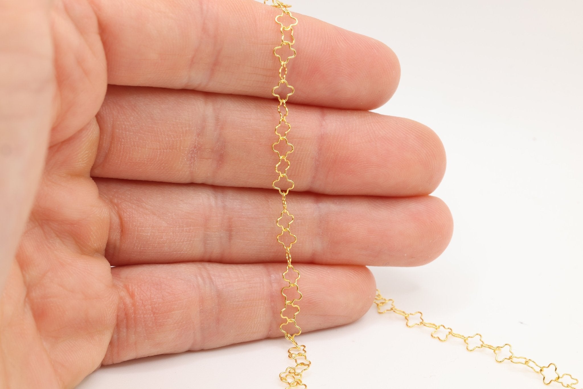 4mm x 4mm Flower Chain, 14/20 Gold - Filled, Wholesale, Pay Per Foot, Jewelry Making Chain - HarperCrown