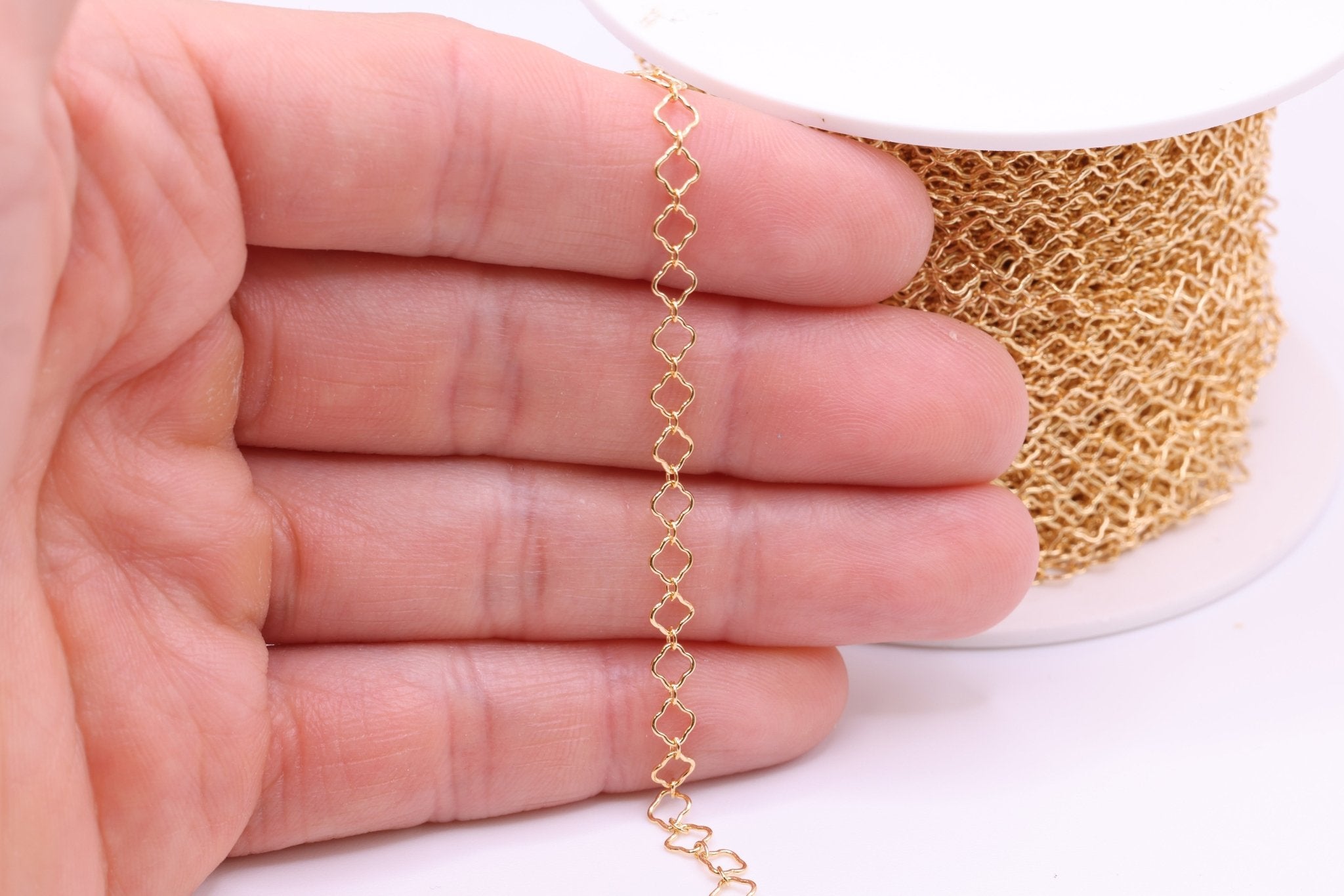 4mm x 4mm Flower Link Chain, 14/20 Gold - Filled, Wholesale, Pay Per Foot, Jewelry Making Chain - HarperCrown