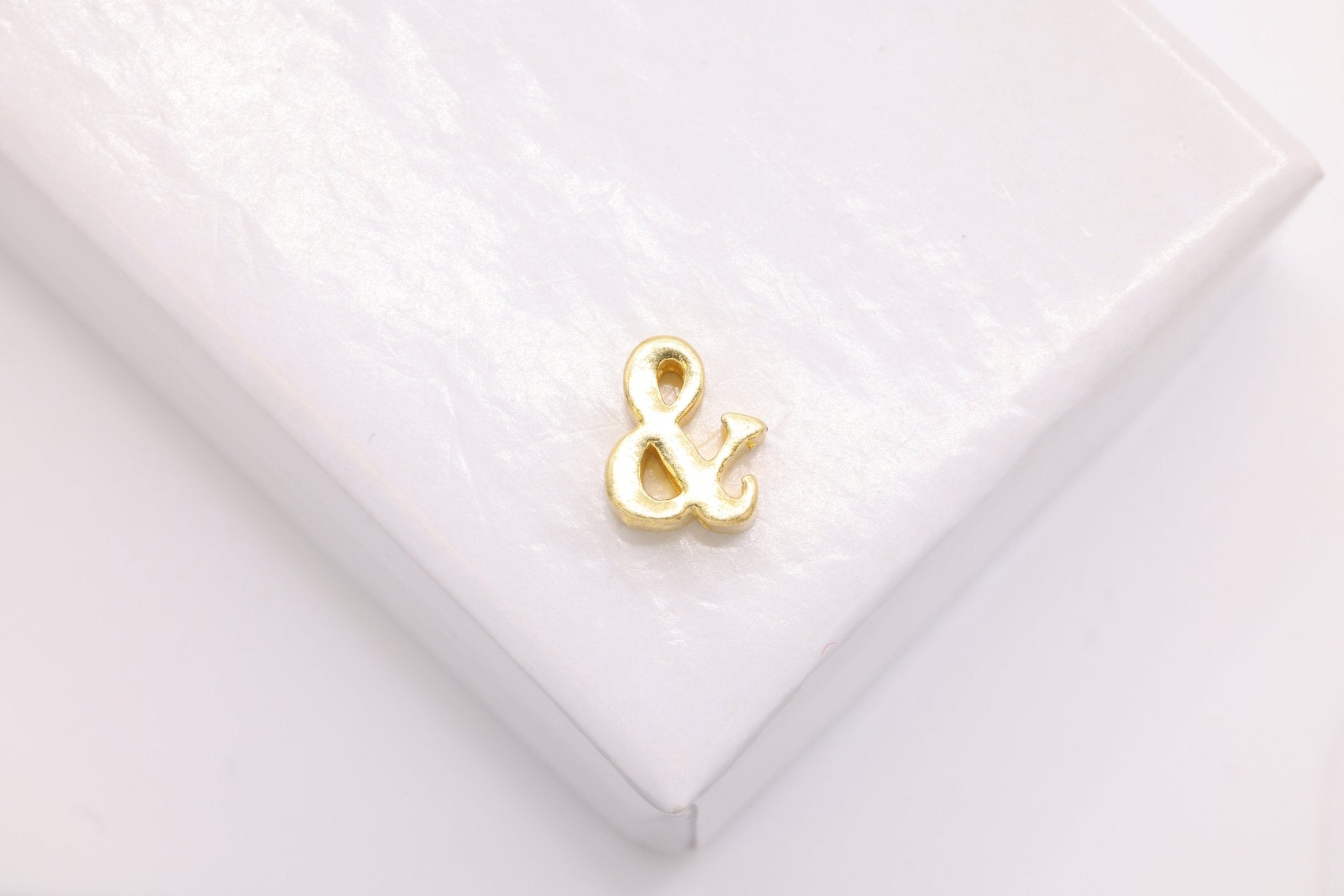 Ampersand "&" Letter Bead Charm, Wholesale, 18K Yellow Gold - Plated 925 Sterling Silver, 7mm x 6mm - HarperCrown