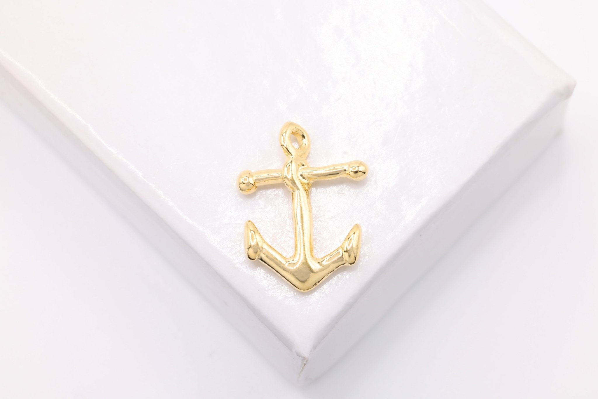 Anchor Charm, Wholesale, 18K Yellow Gold - Plated 925 Sterling Silver, 15mm x 10mm, Nautical Beach - HarperCrown