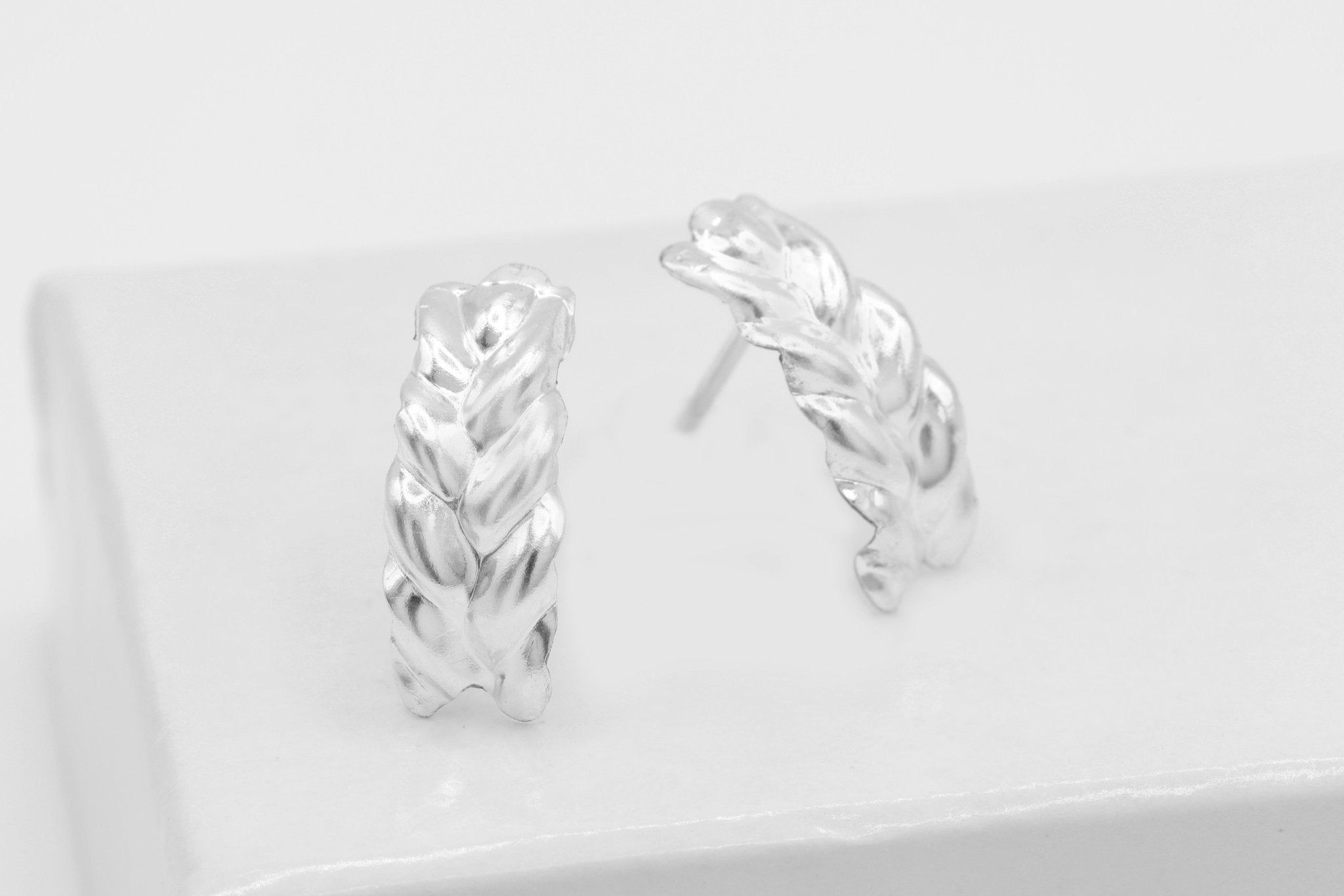 Braided Ribbed Earring, 925 Sterling Silver, 13mm x 5mm, Wholesale, Wheat Texture Laurel Wholesale Jewelry Earrings - HarperCrown