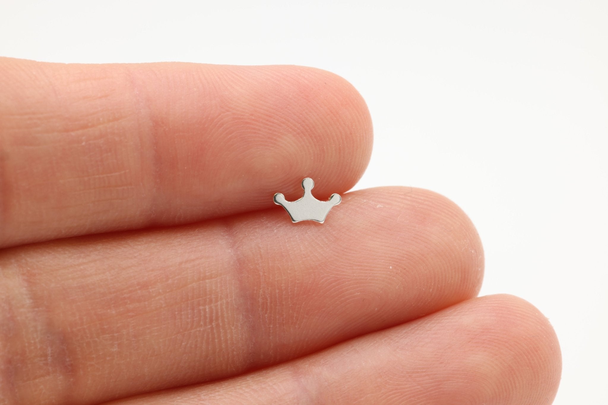 Crown Stud Earring, 925 Sterling Silver, 8mm x 5mm, Wholesale, Royal Crown Jewelry Earrings - HarperCrown