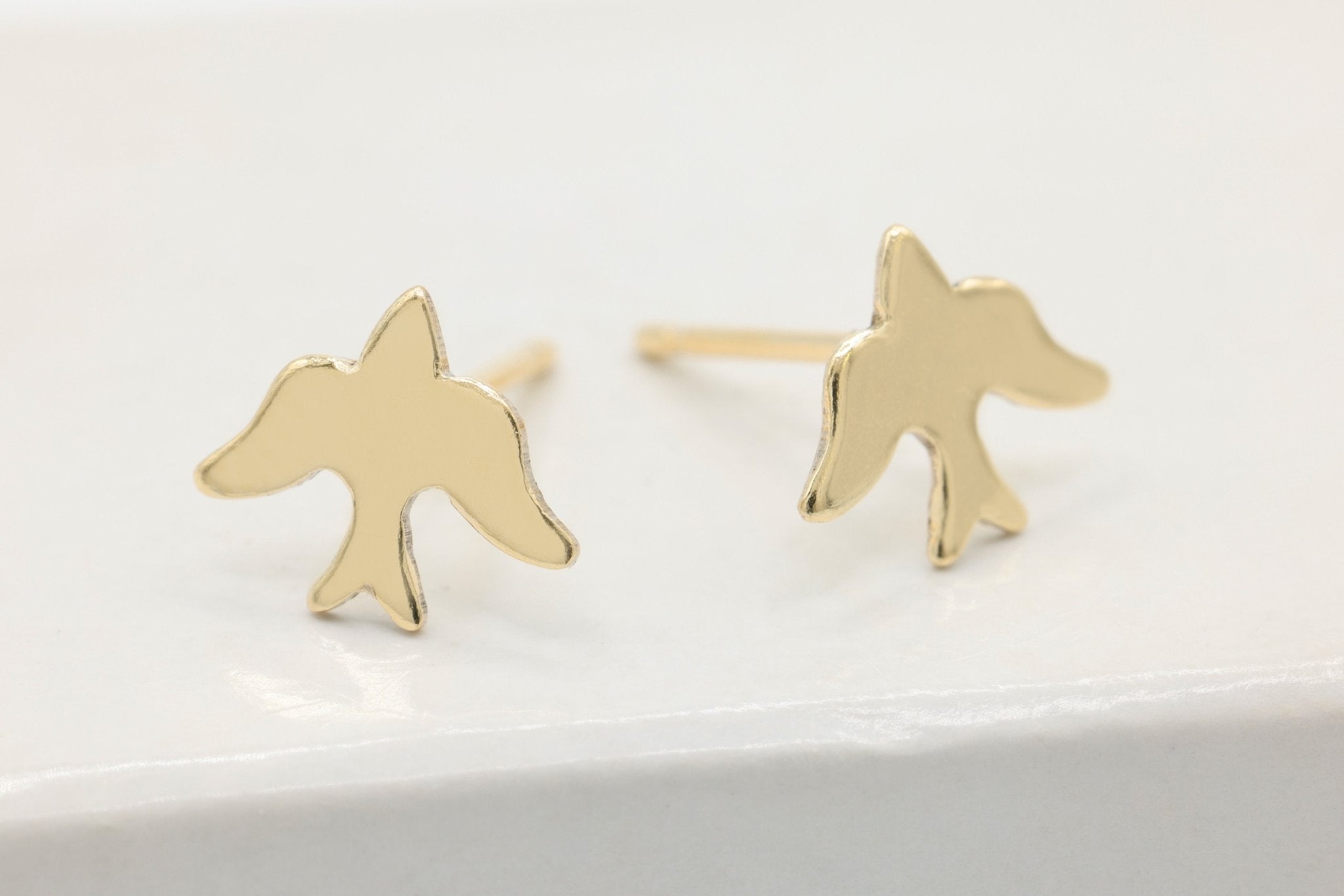 Dove Bird Stud Earring, 14/20 Gold - Filled, 7mm x 7mm, Wholesale, Pay Per Piece - HarperCrown