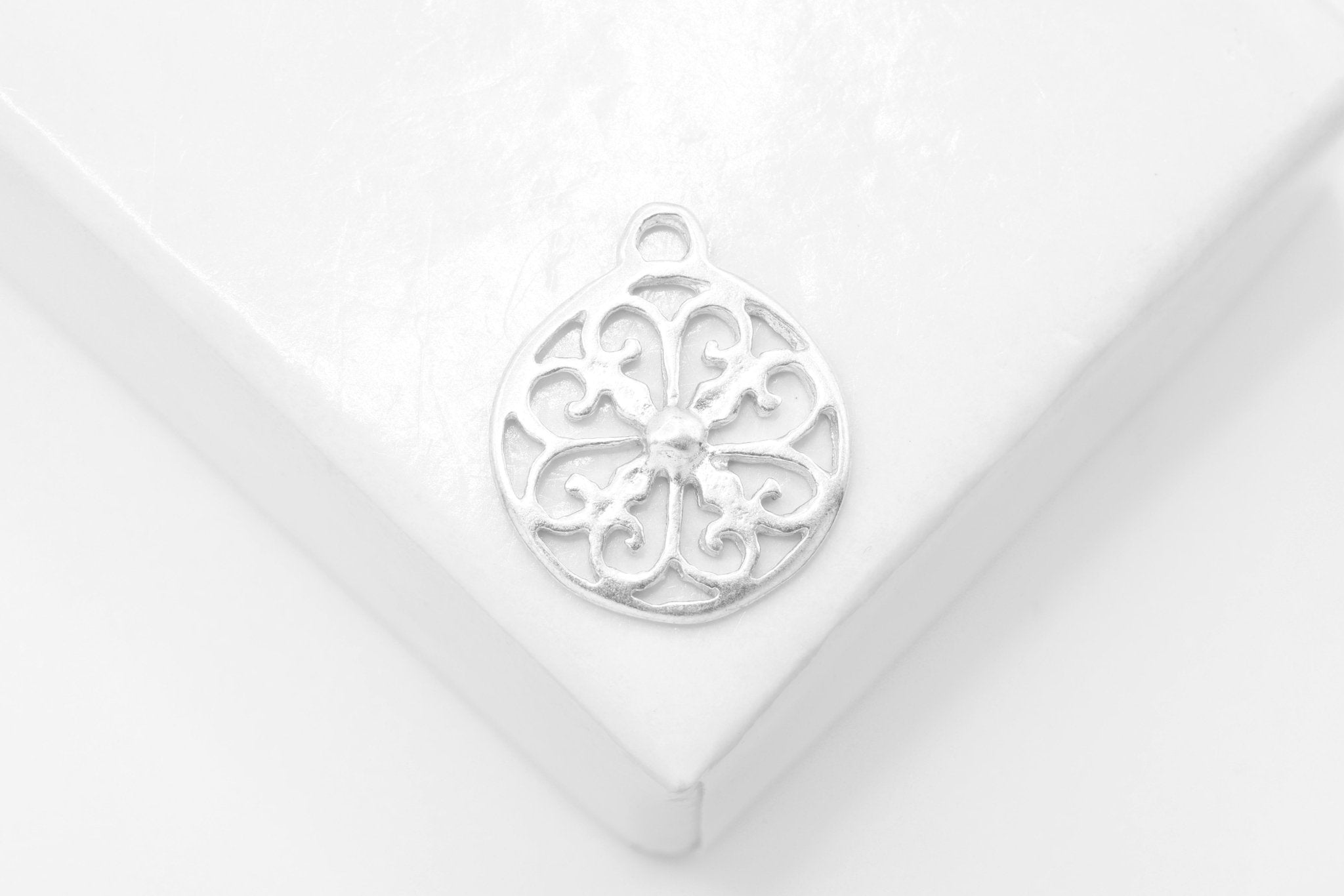 Filigree Round Charm, Wholesale, 925 Sterling Silver, 11mm, Filigree Flower Circle - HarperCrown