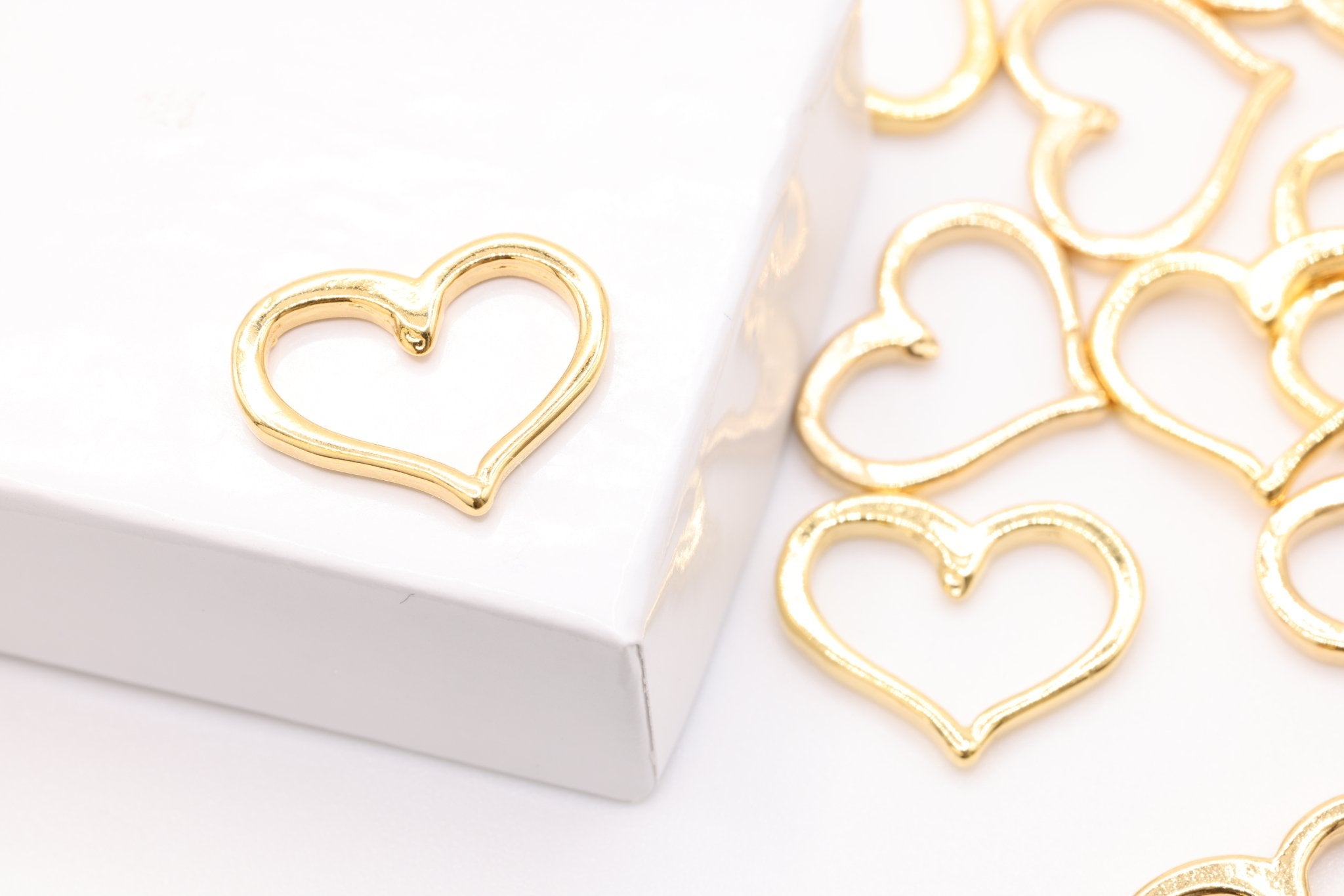 Gold Open Heart Charm , 14K Solid Gold, Jewelry Making Charm - HarperCrown
